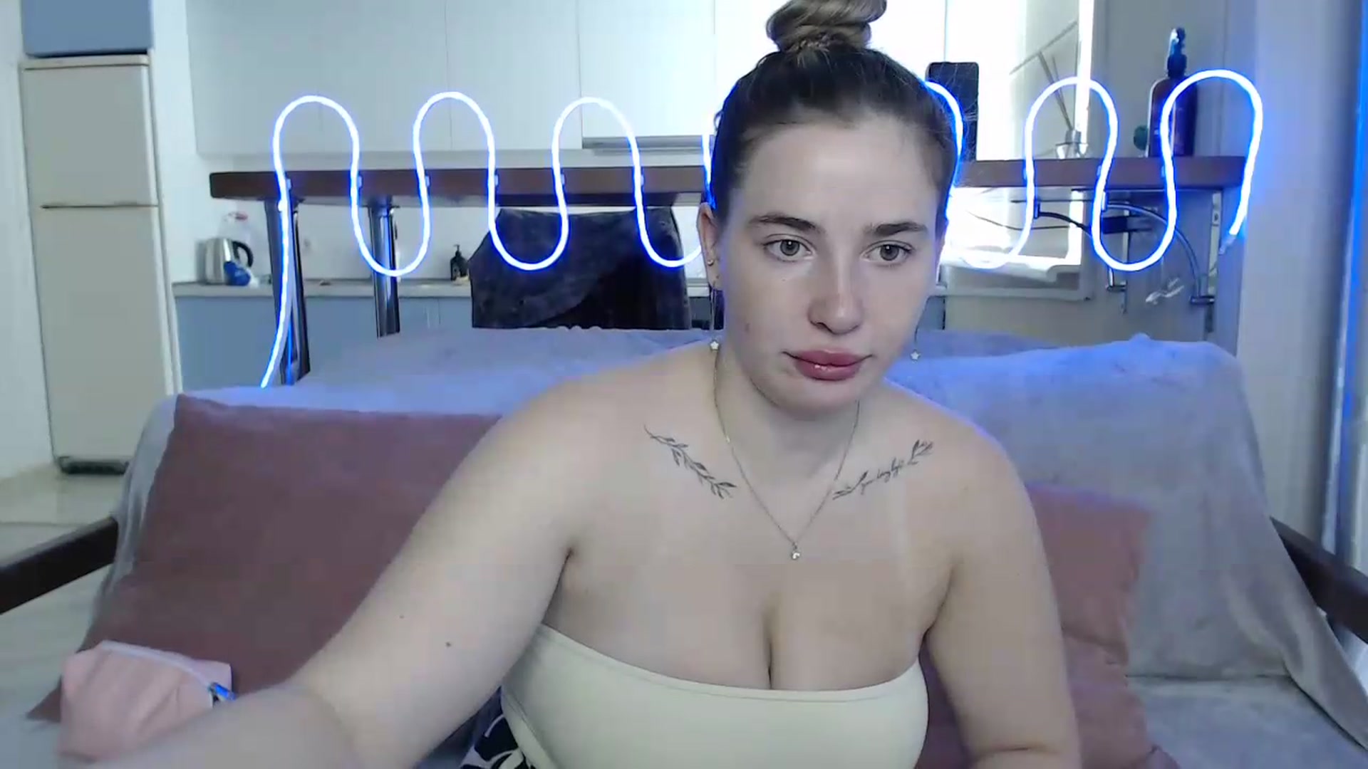 Gallery image thumbnail from Alaya_Wink's myfreecams stream on, 09/05/2026, 08:30 image 10 of 20
