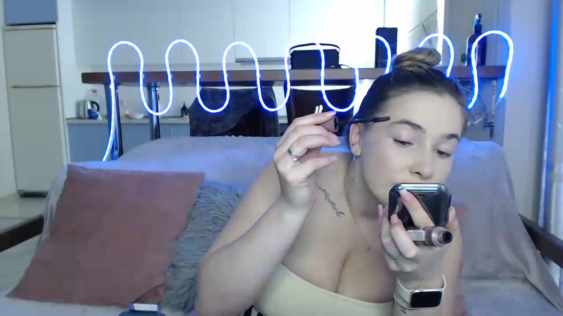 Gallery image thumbnail from Alaya_Wink's myfreecams stream on, 09/05/2026, 09:28 image 10 of 20