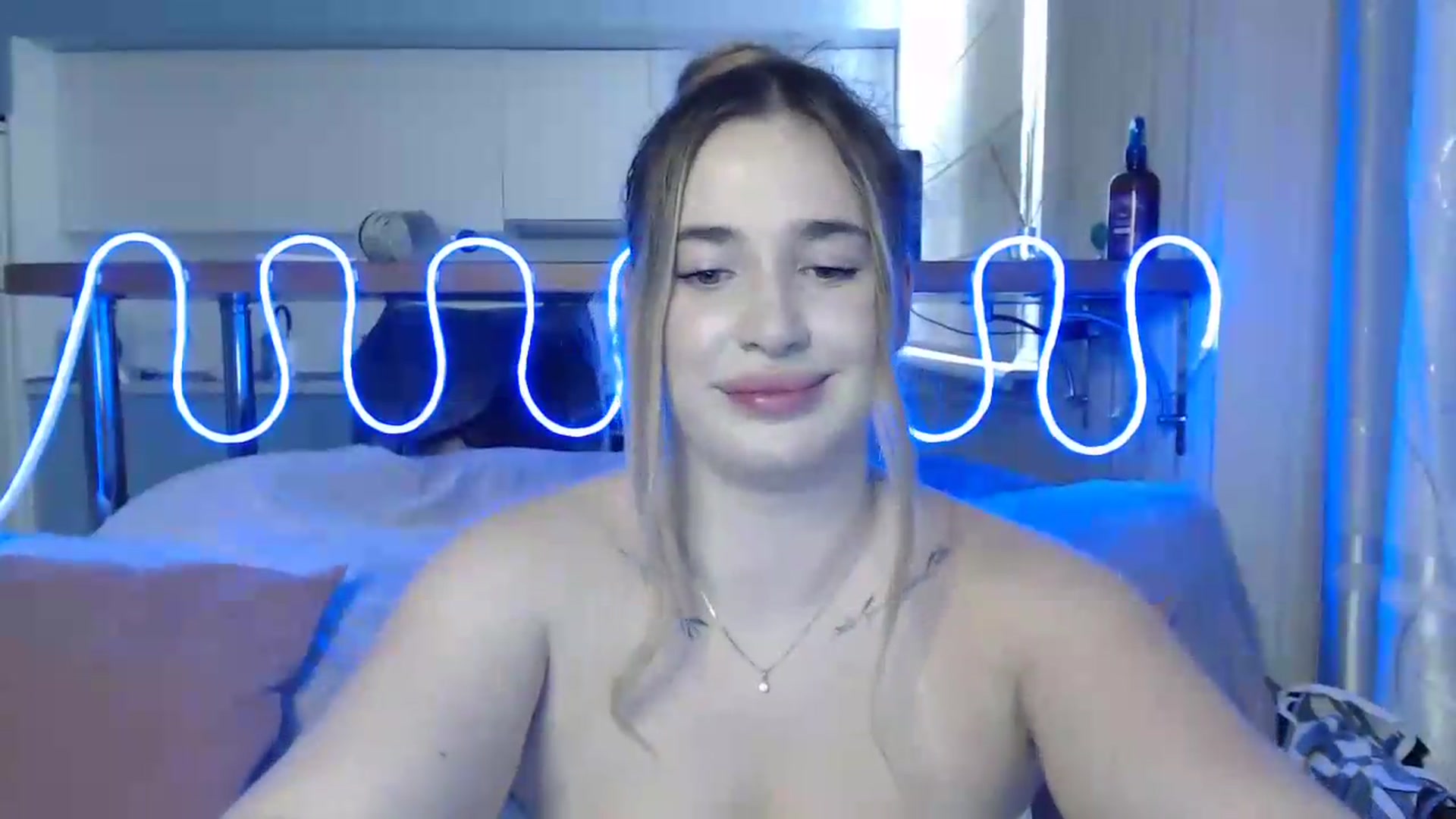 Gallery image thumbnail from Alaya_Wink's myfreecams stream on, 09/05/2026, 11:32 image 17 of 20