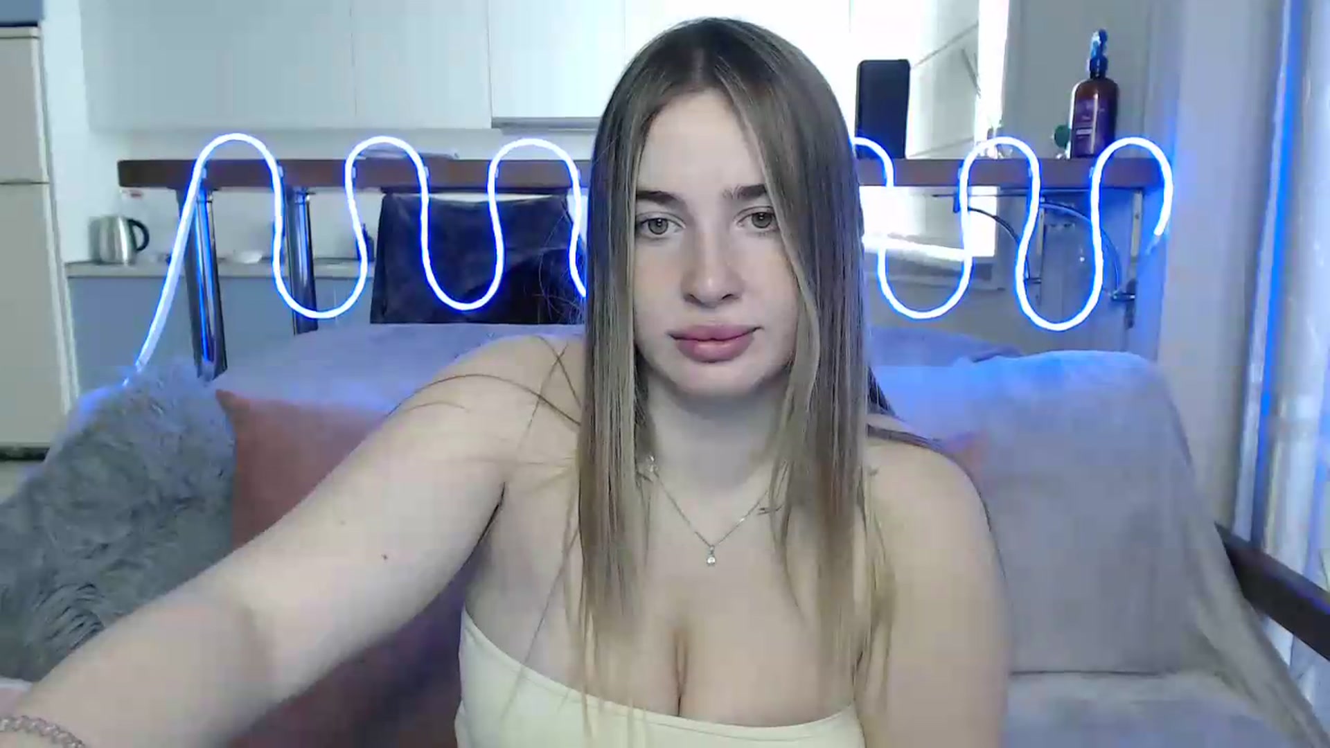 Gallery image thumbnail from Alaya_Wink's myfreecams stream on, 09/07/2026, 08:53 image 9 of 20
