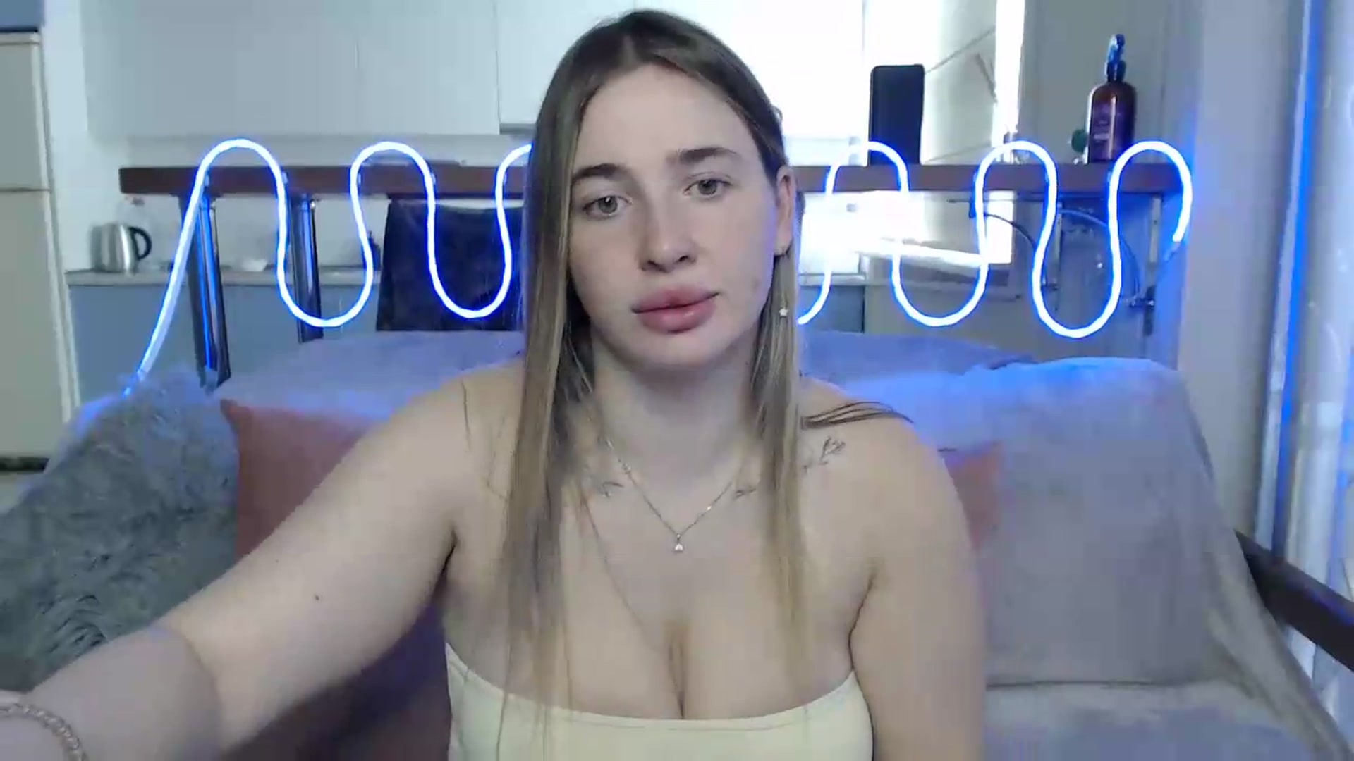 Gallery image thumbnail from Alaya_Wink's myfreecams stream on, 09/07/2026, 08:53 image 16 of 20