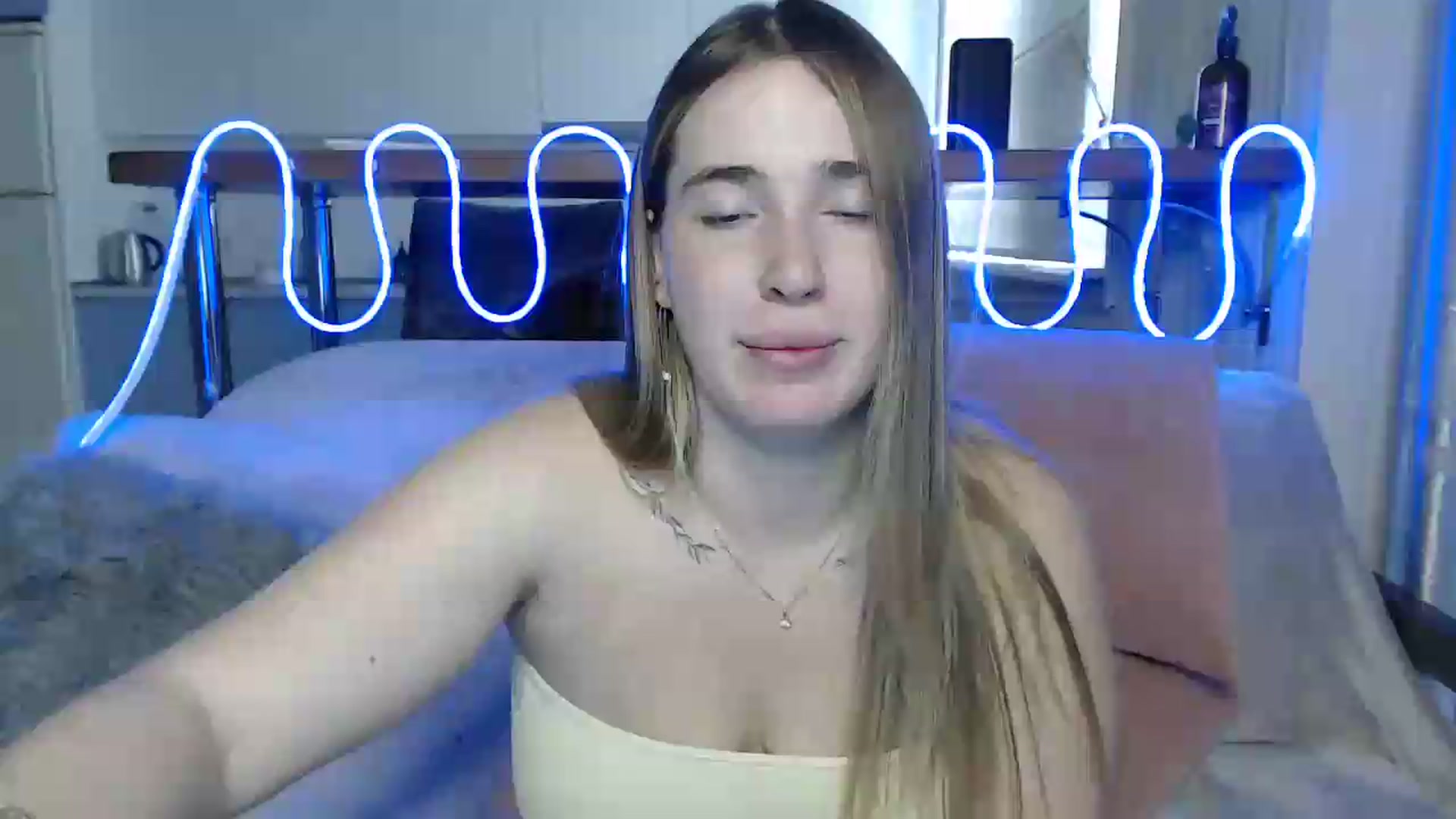 Gallery image thumbnail from Alaya_Wink's myfreecams stream on, 09/07/2026, 10:48 image 9 of 20