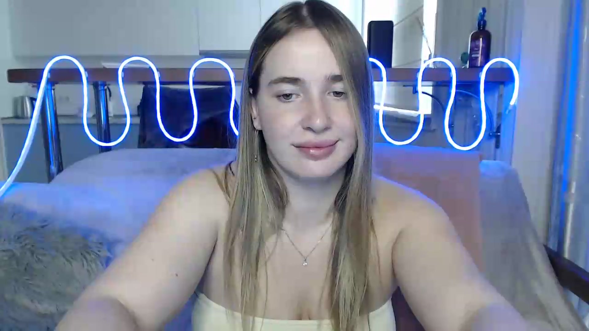 Gallery image thumbnail from Alaya_Wink's myfreecams stream on, 09/07/2026, 10:48 image 15 of 20