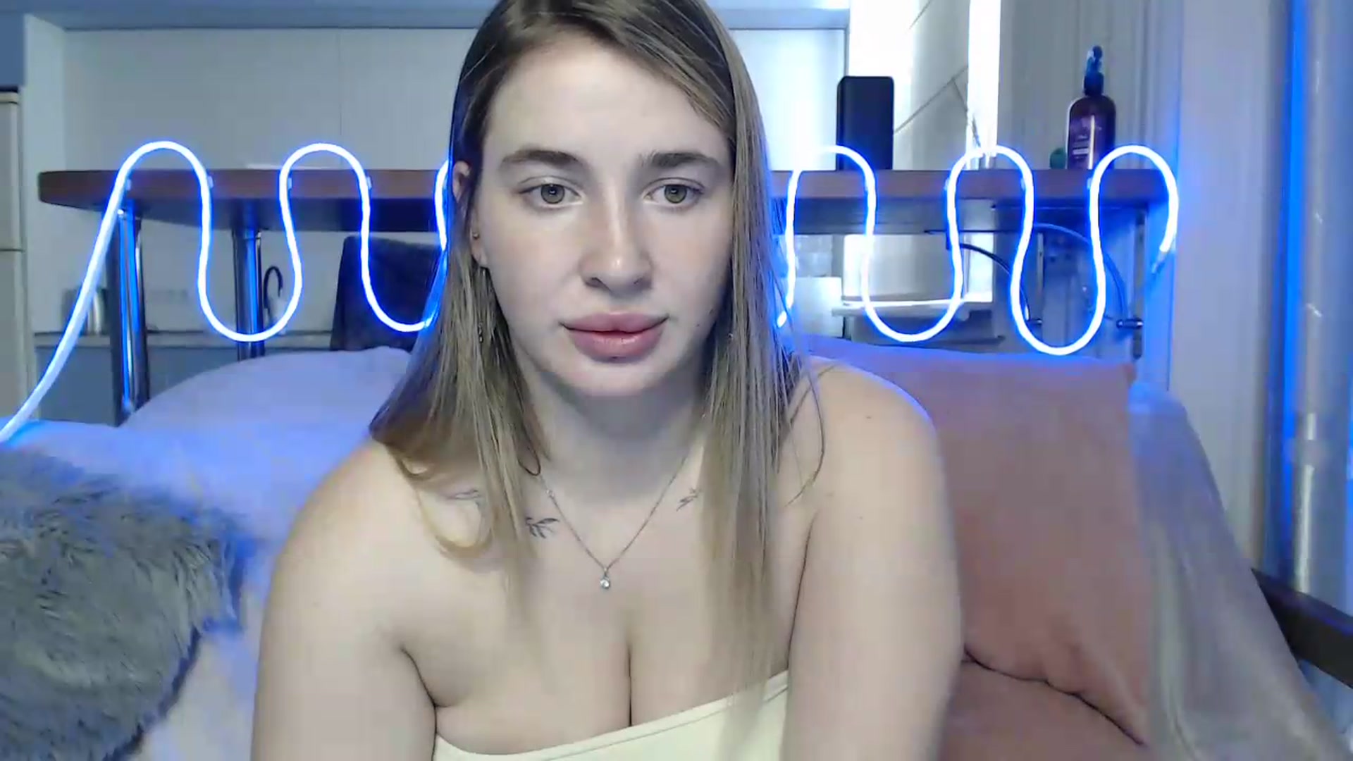 Gallery image thumbnail from Alaya_Wink's myfreecams stream on, 09/07/2026, 11:47 image 6 of 20