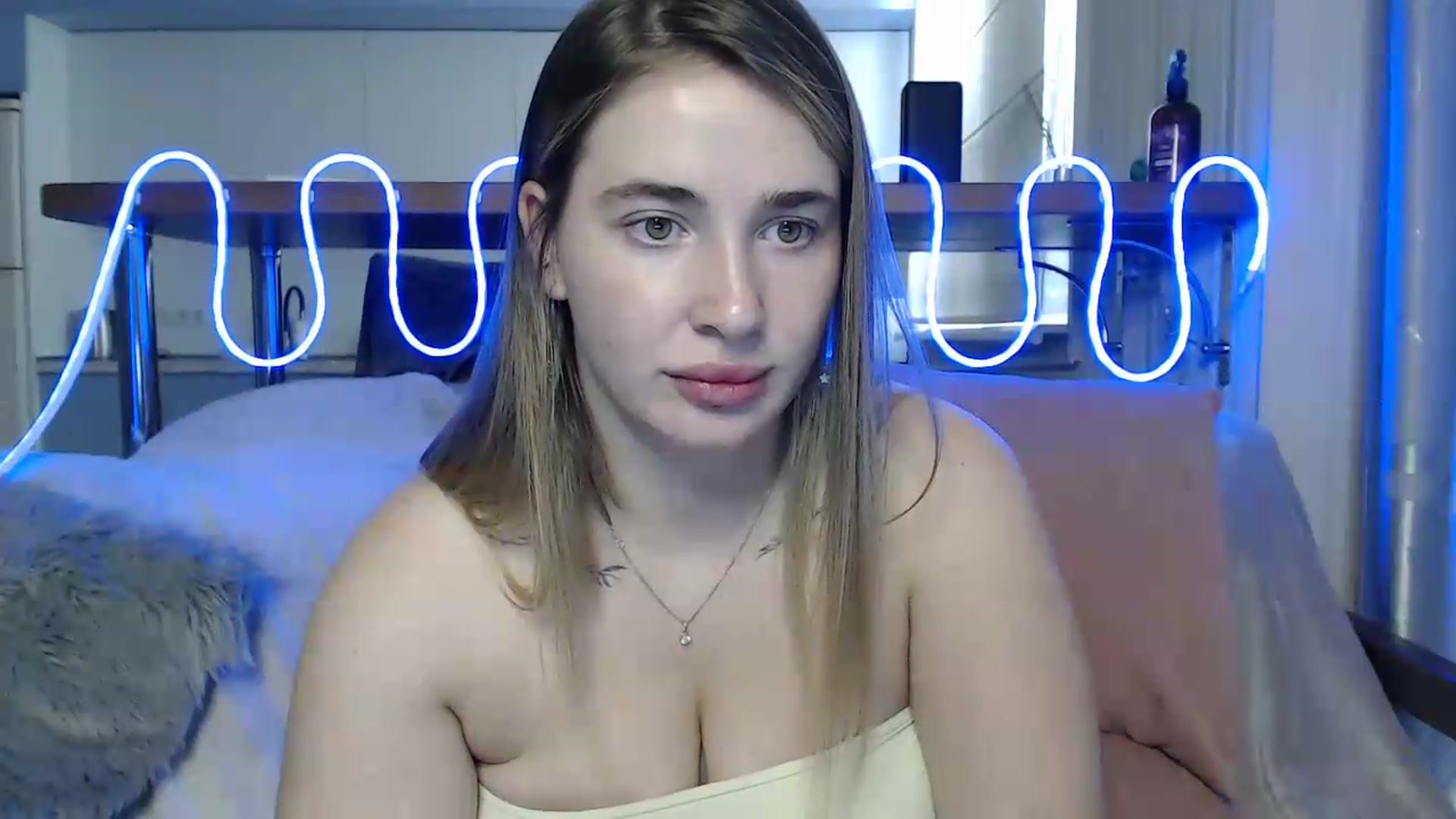 Gallery image thumbnail from Alaya_Wink's myfreecams stream on, 09/07/2026, 11:47 image 4 of 20