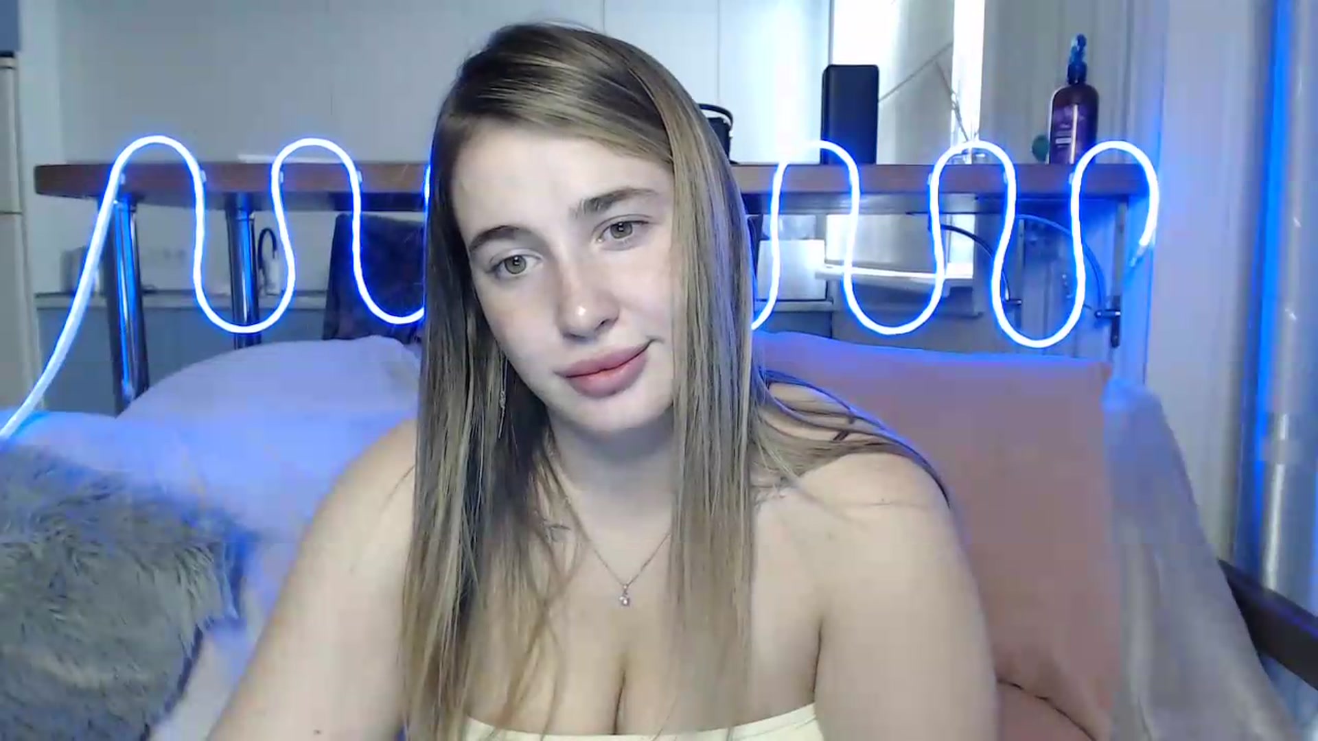 Gallery image thumbnail from Alaya_Wink's myfreecams stream on, 09/07/2026, 11:47 image 19 of 20