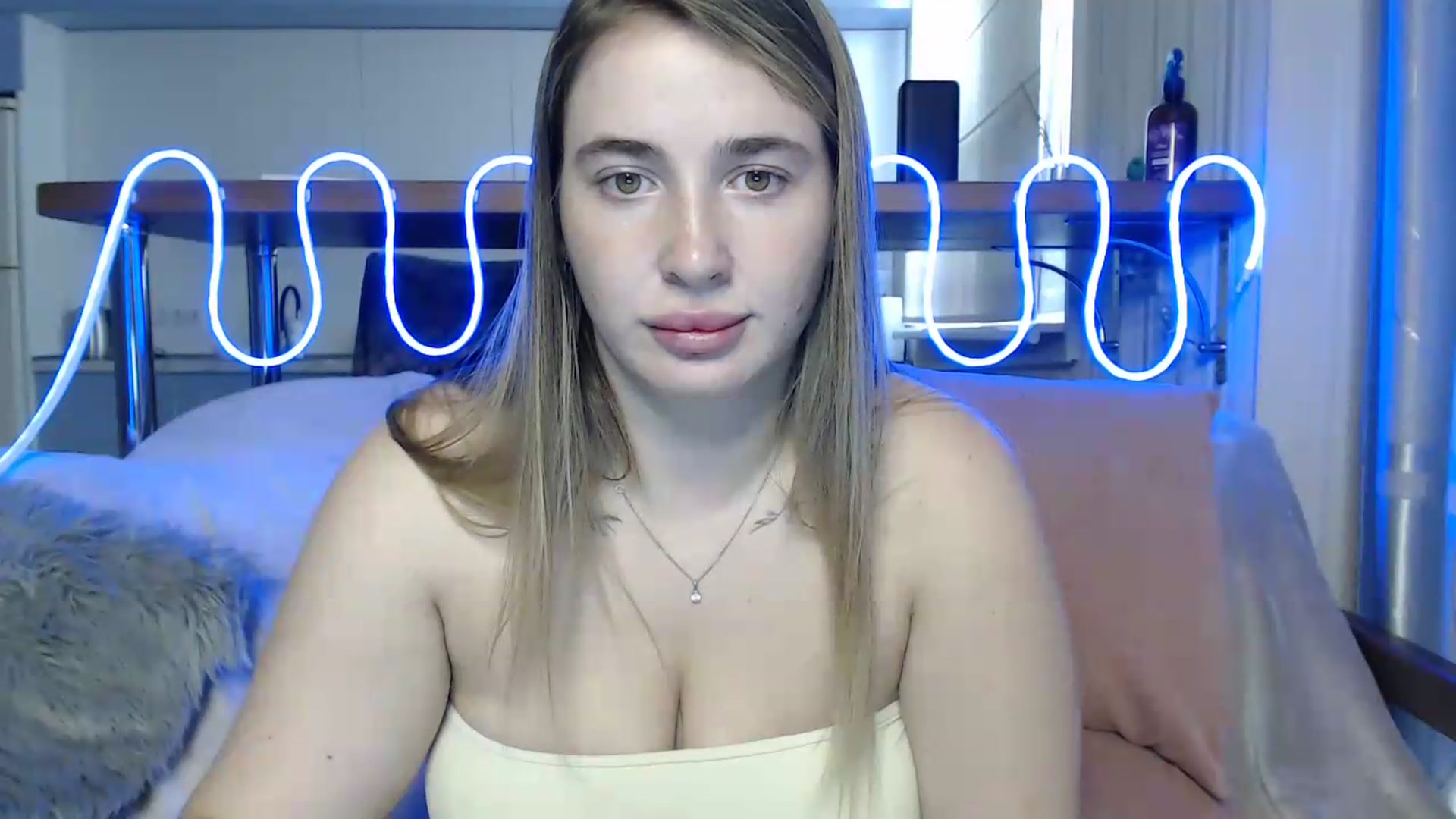 Gallery image thumbnail from Alaya_Wink's myfreecams stream on, 09/07/2026, 11:47 image 11 of 20