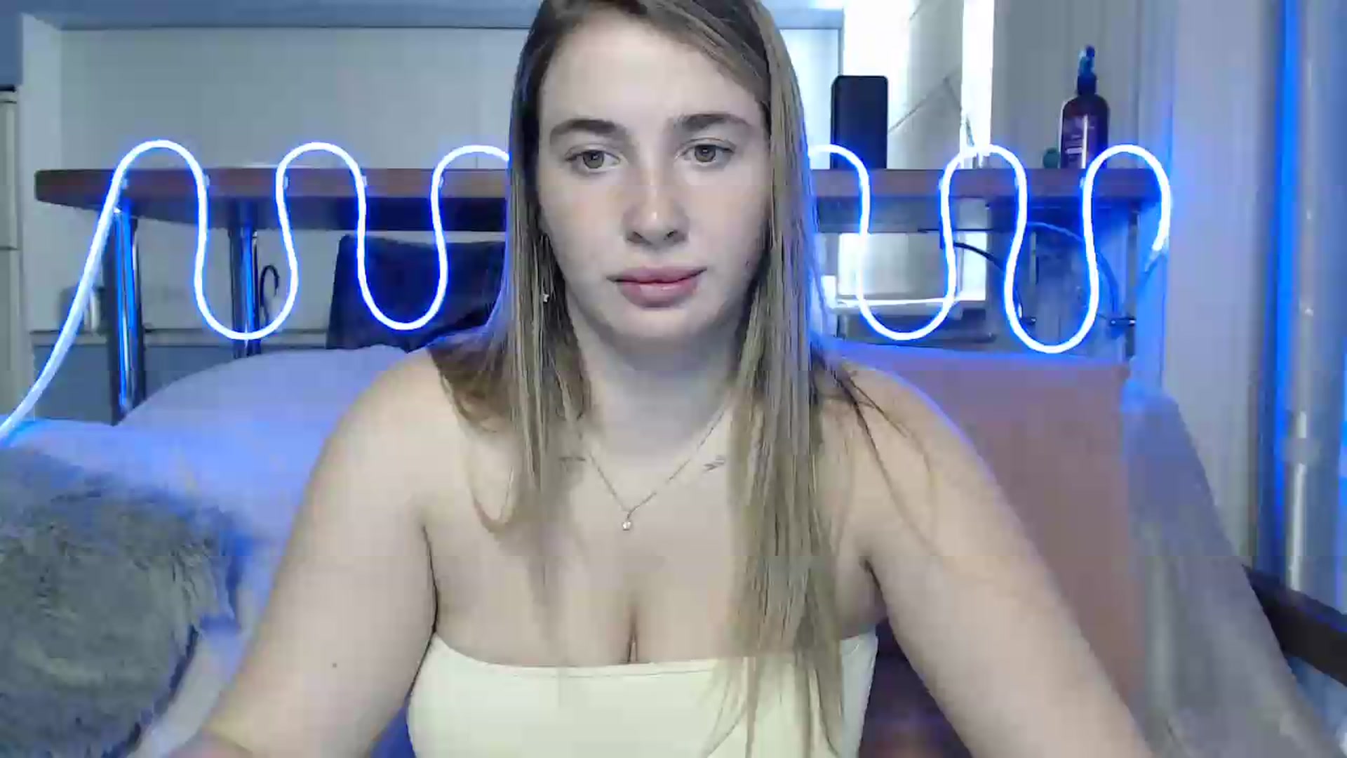 Gallery image thumbnail from Alaya_Wink's myfreecams stream on, 09/07/2026, 11:47 image 7 of 20