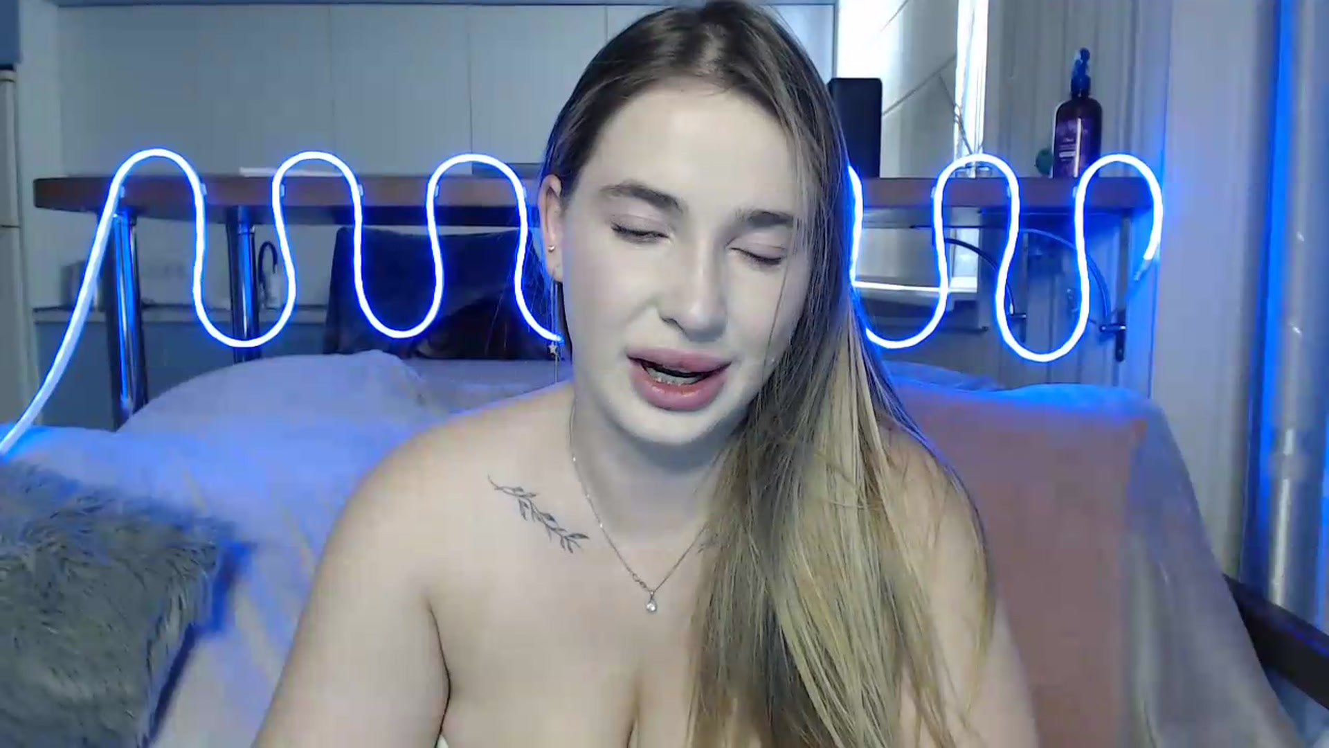 Gallery image thumbnail from Alaya_Wink's myfreecams stream on, 09/07/2026, 12:28 image 15 of 20