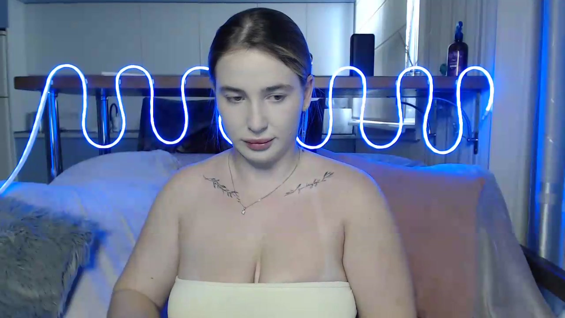 Gallery image thumbnail from Alaya_Wink's myfreecams stream on, 09/07/2026, 12:28 image 9 of 20