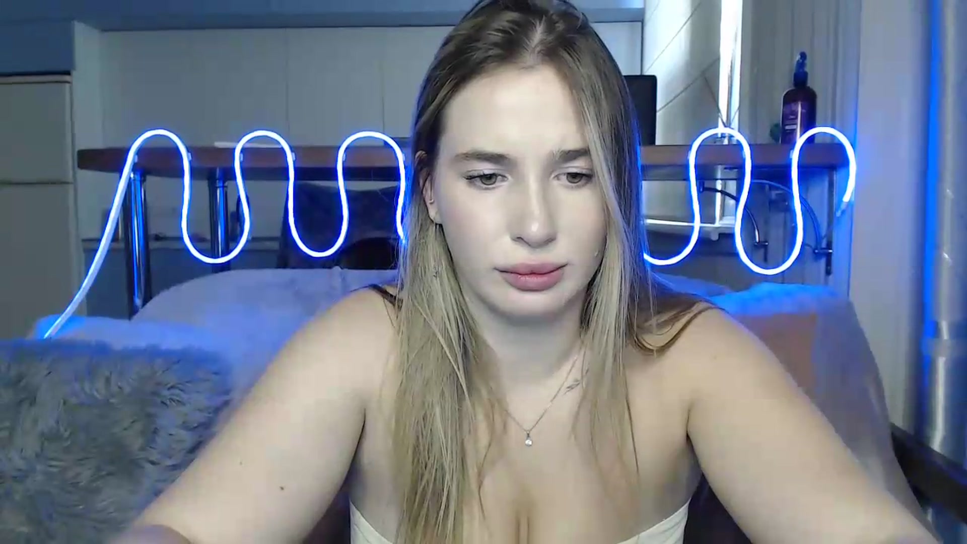 Gallery image thumbnail from Alaya_Wink's myfreecams stream on, 09/07/2026, 15:15 image 5 of 20