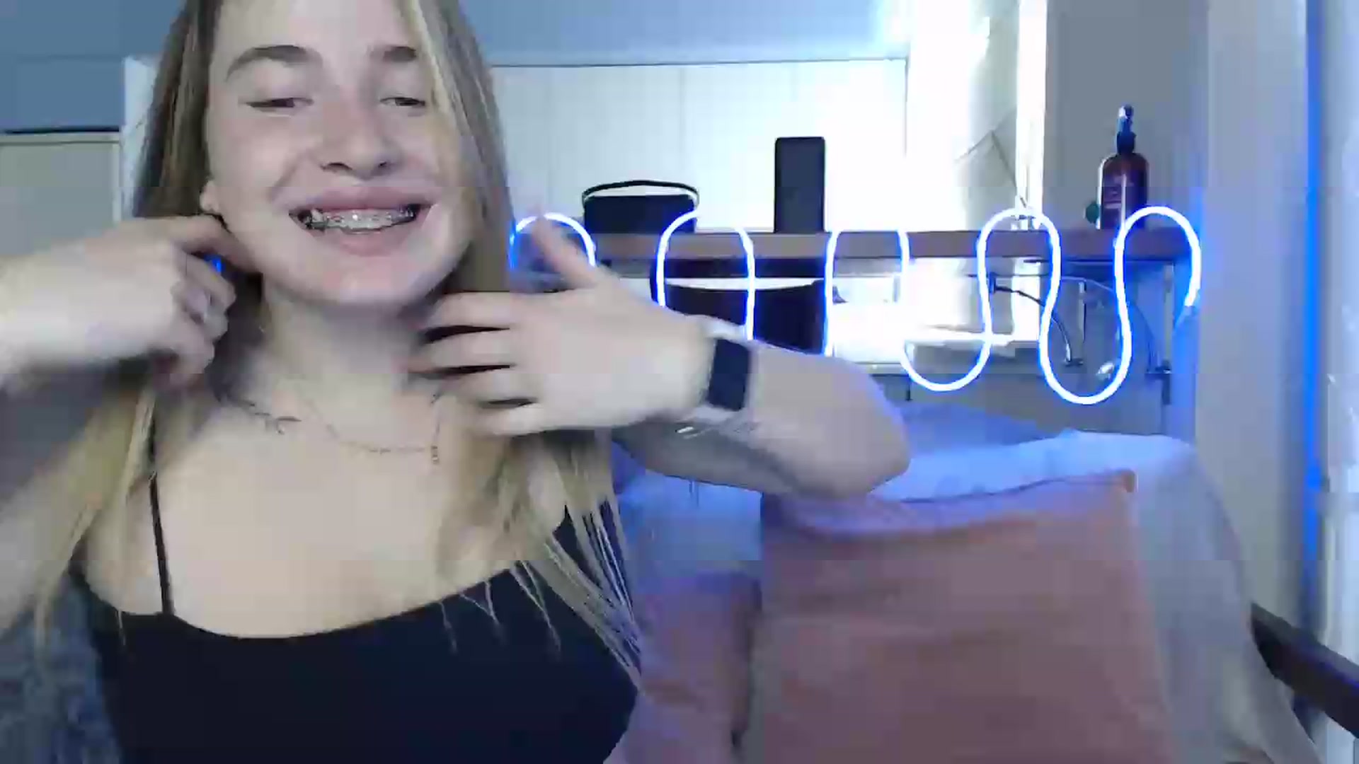 Gallery image thumbnail from Alaya_Wink's myfreecams stream on, 09/08/2026, 09:10 image 18 of 20
