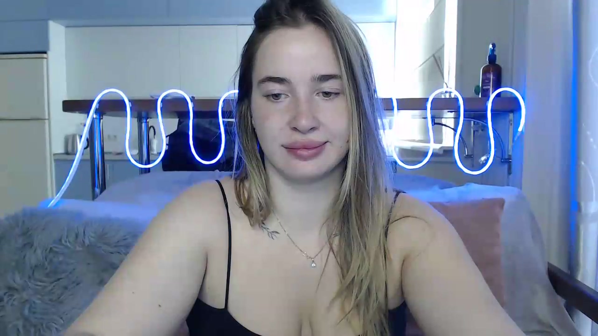 Gallery image thumbnail from Alaya_Wink's myfreecams stream on, 09/08/2026, 09:10 image 7 of 20