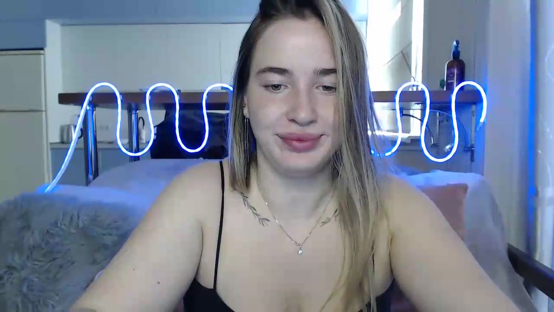 Gallery image thumbnail from Alaya_Wink's myfreecams stream on, 09/08/2026, 09:10 image 16 of 20