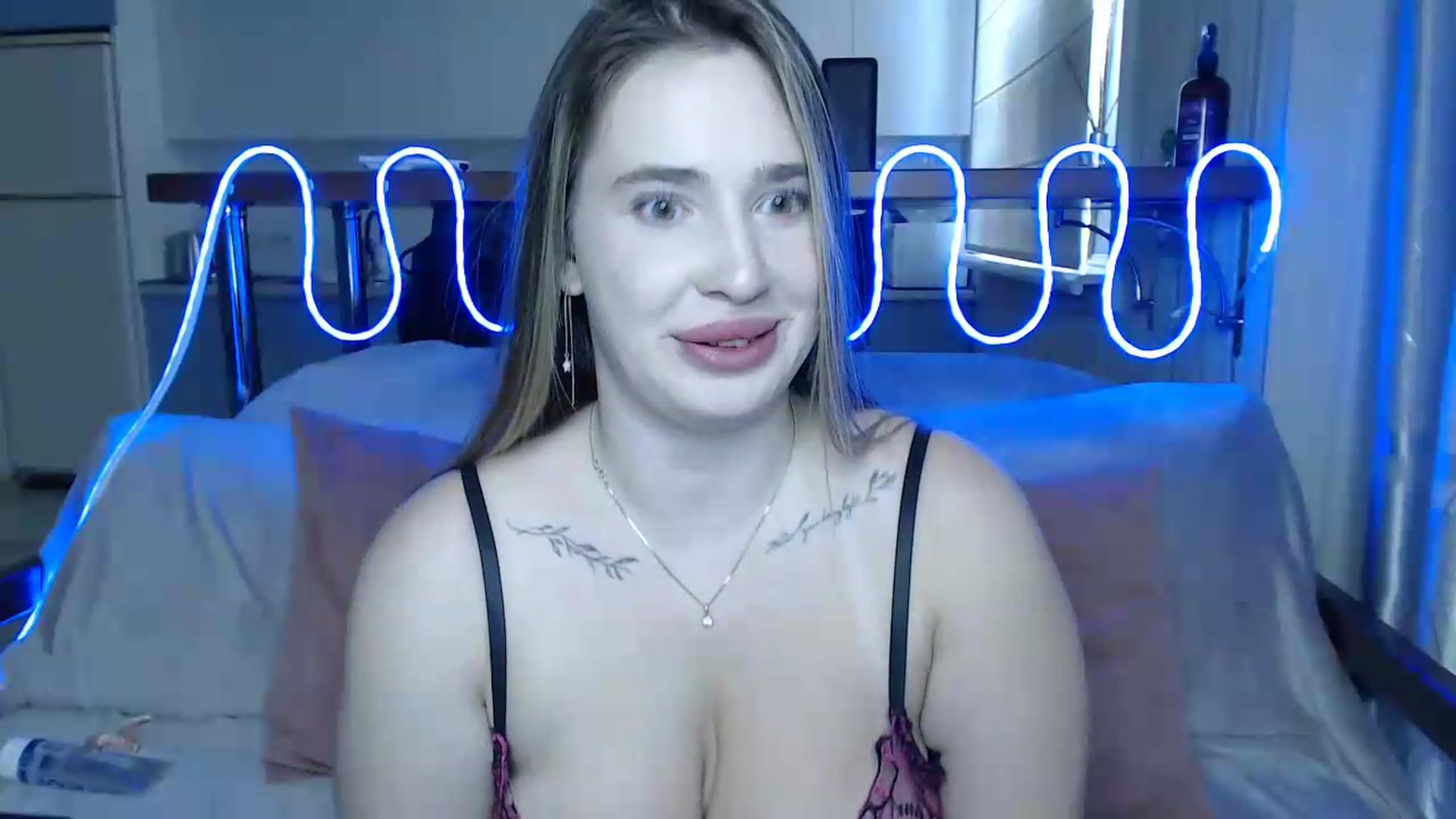 Gallery image thumbnail from Alaya_Wink's myfreecams stream on, 09/08/2026, 12:24 image 6 of 20