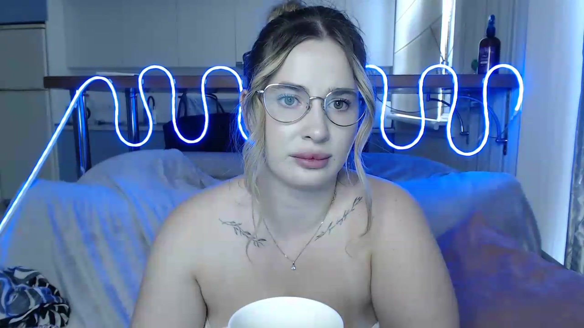Gallery image thumbnail from Alaya_Wink's myfreecams stream on, 09/09/2026, 12:54 image 18 of 20