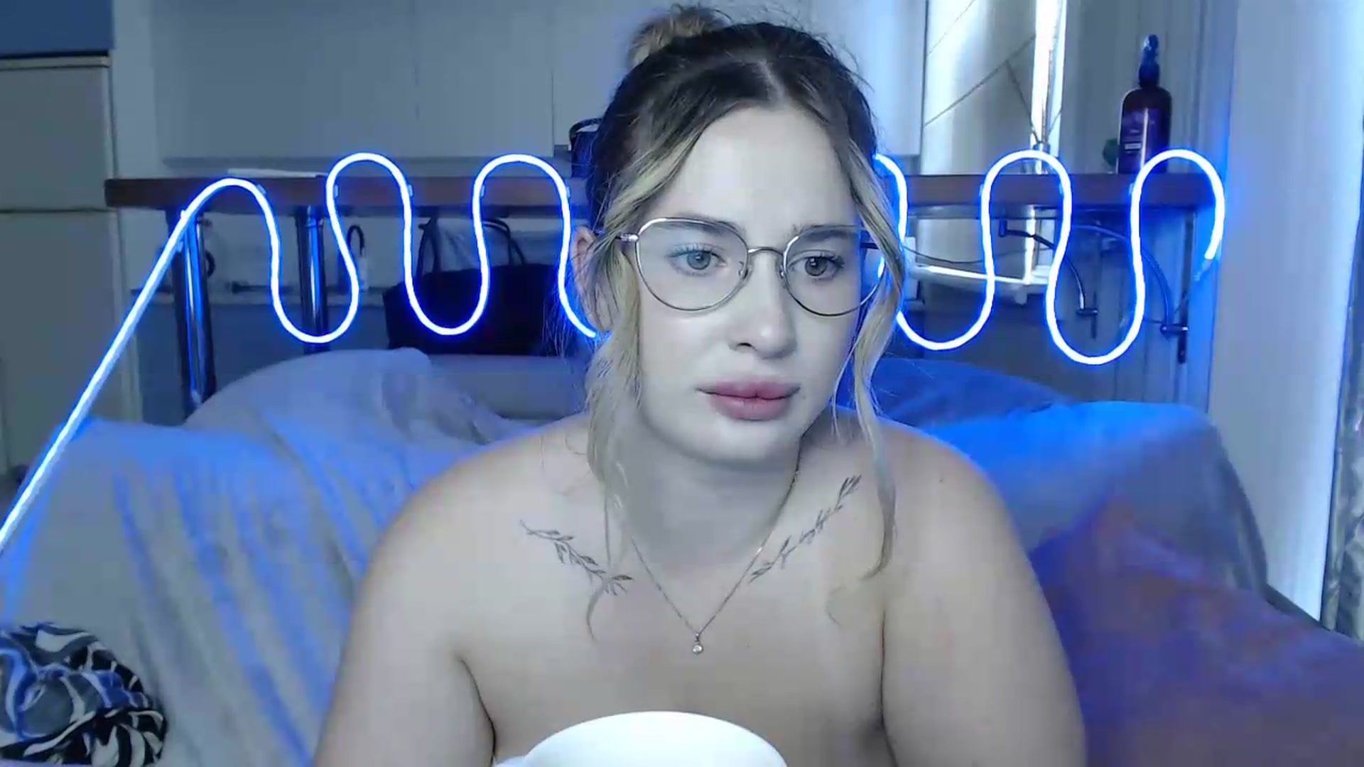 Gallery image thumbnail from Alaya_Wink's myfreecams stream on, 09/09/2026, 12:54 image 19 of 20