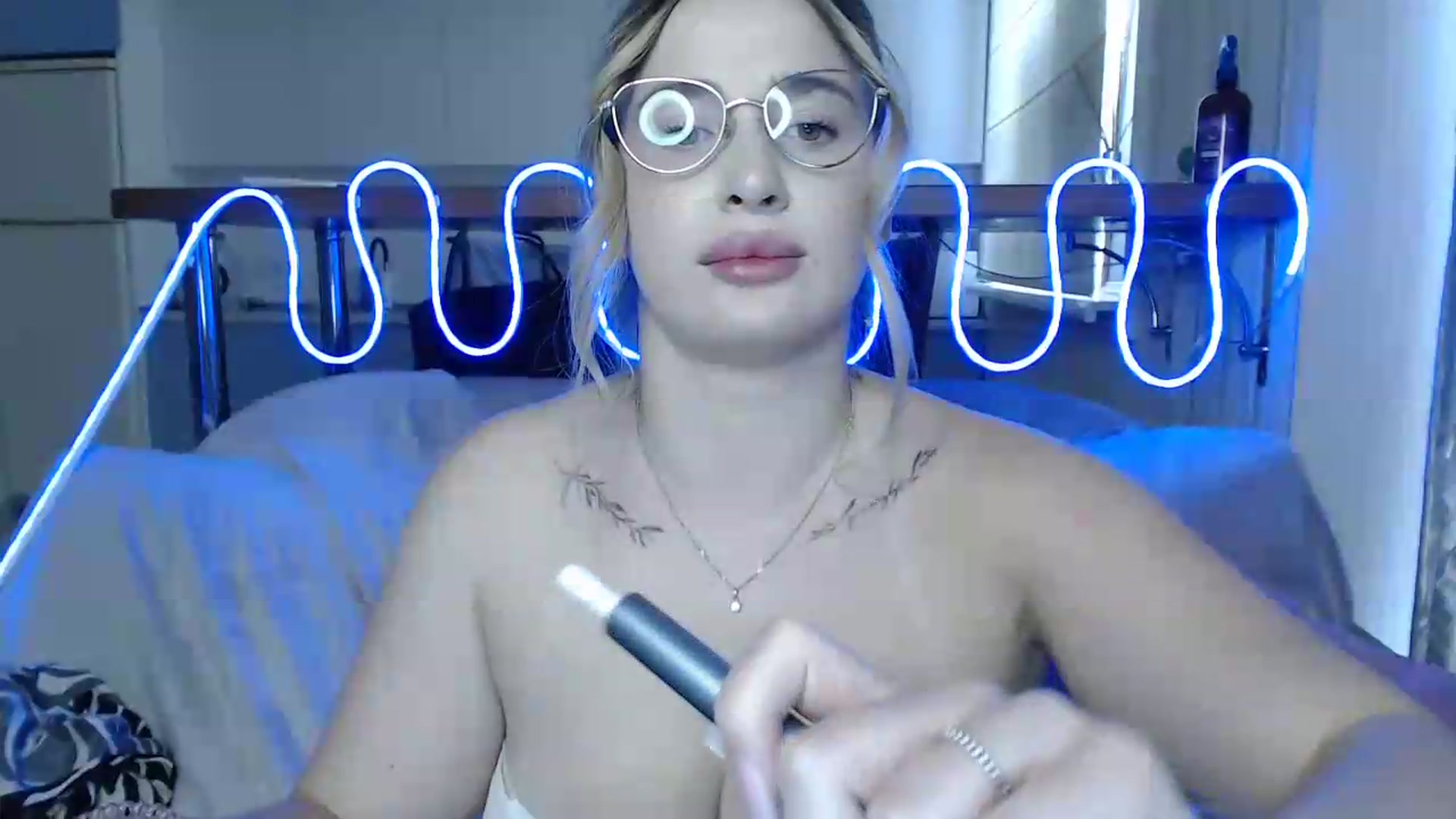 Gallery image thumbnail from Alaya_Wink's myfreecams stream on, 09/09/2026, 13:23 image 8 of 20