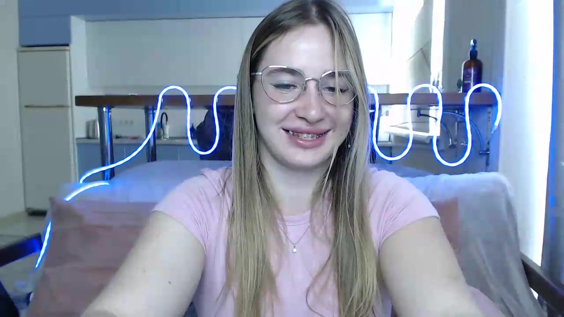 Gallery image thumbnail from Alaya_Wink's myfreecams stream on, 09/11/2026, 09:18 image 11 of 20