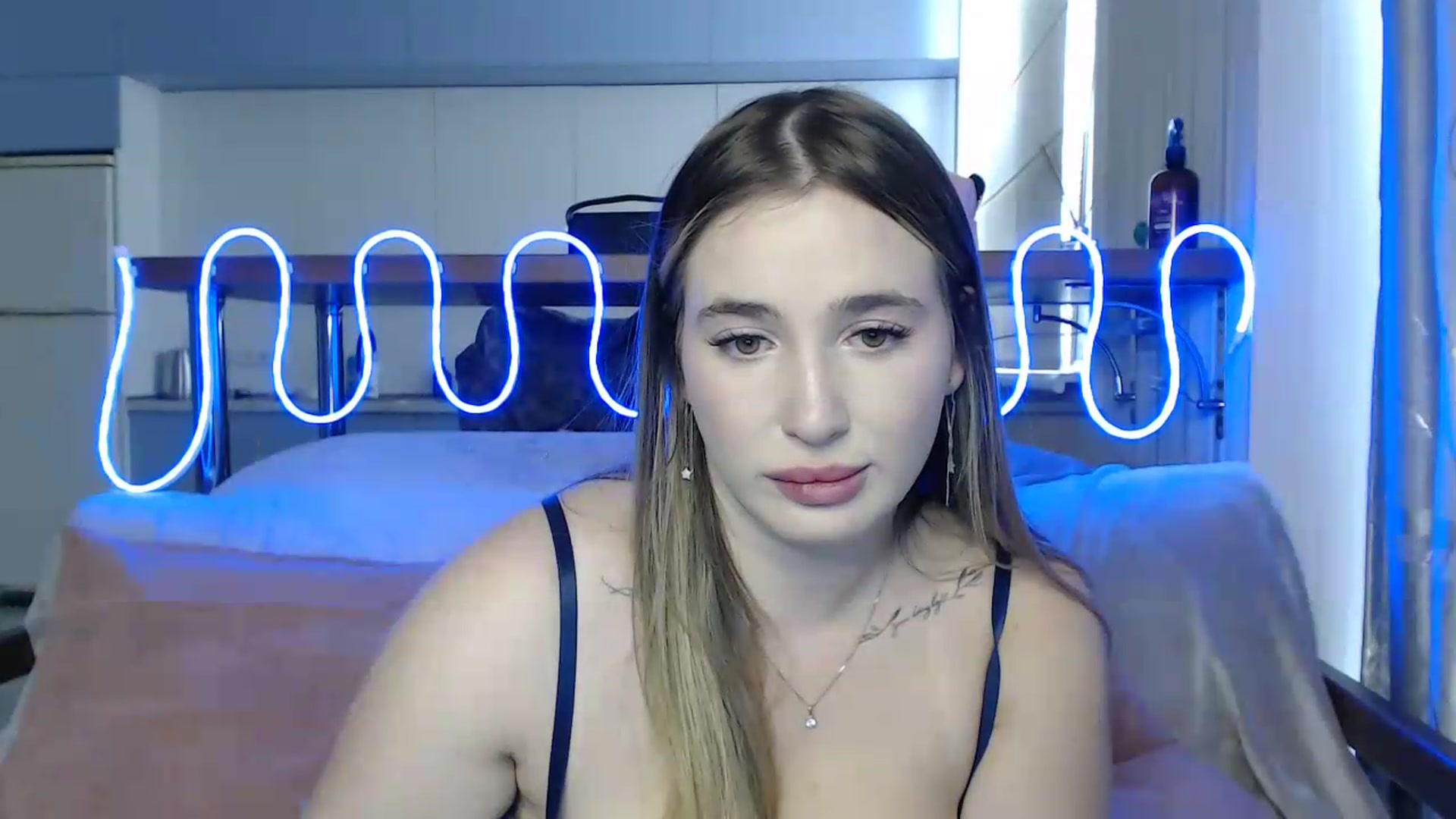 Gallery image thumbnail from Alaya_Wink's myfreecams stream on, 09/11/2026, 12:33 image 11 of 20