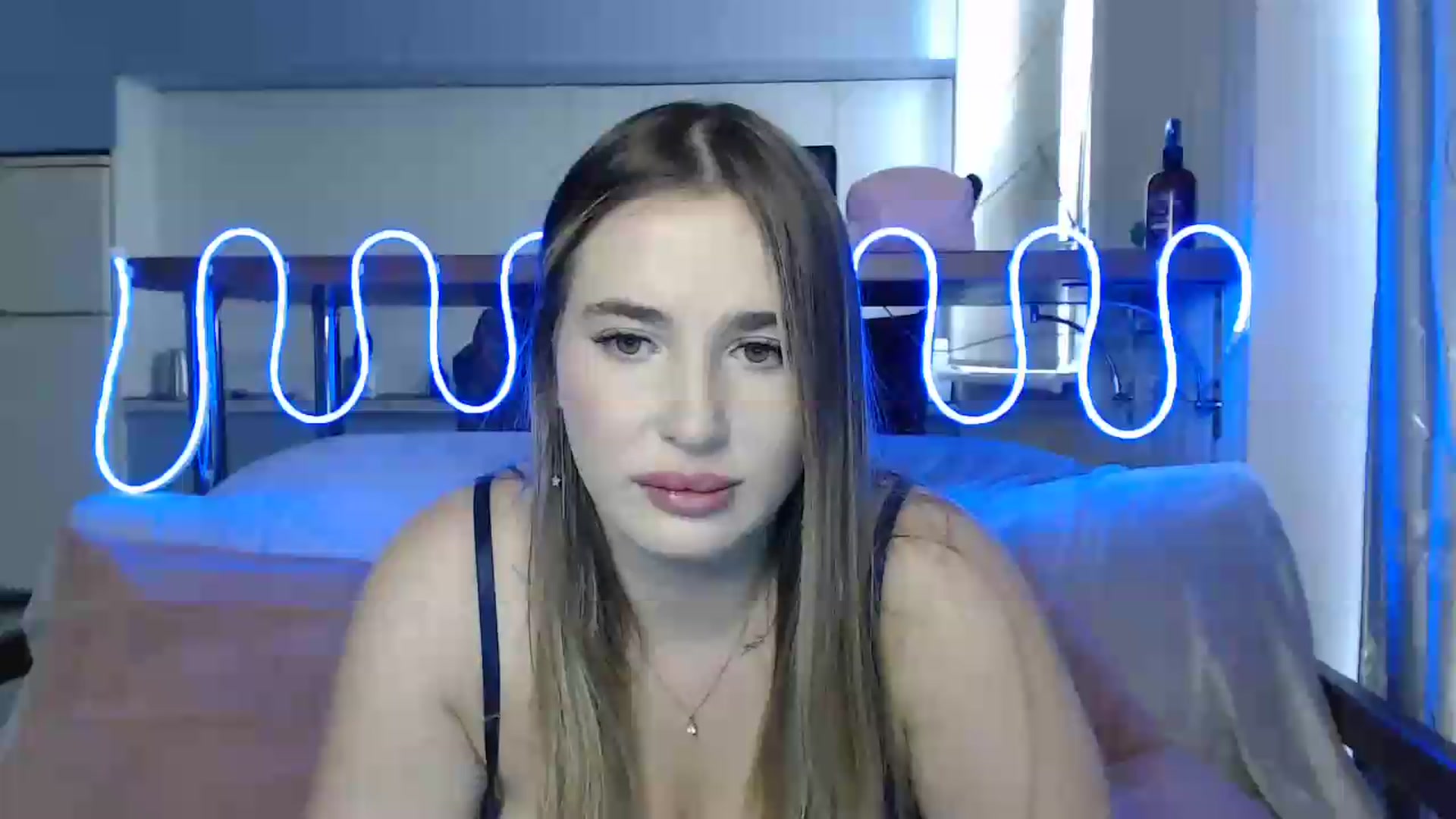 Gallery image thumbnail from Alaya_Wink's myfreecams stream on, 09/11/2026, 12:33 image 4 of 20