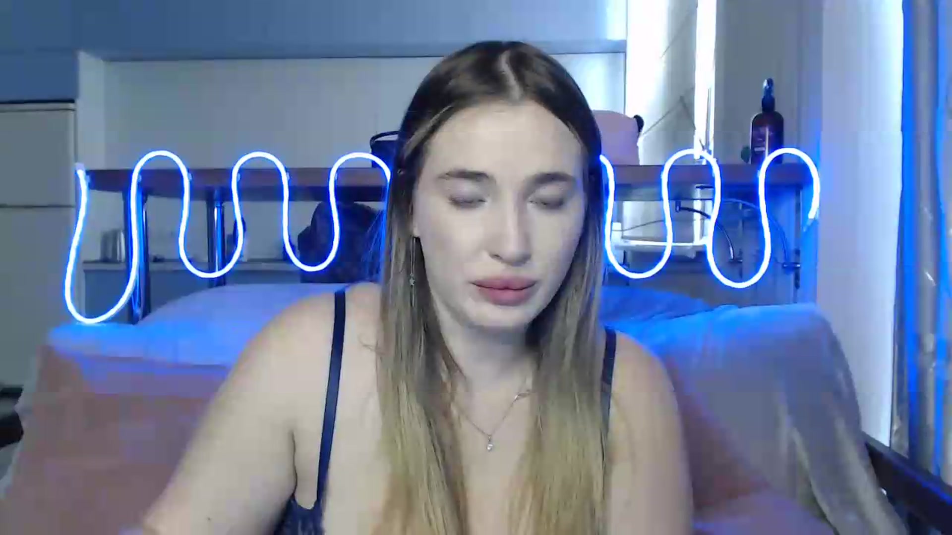 Gallery image thumbnail from Alaya_Wink's myfreecams stream on, 09/11/2026, 12:33 image 9 of 20