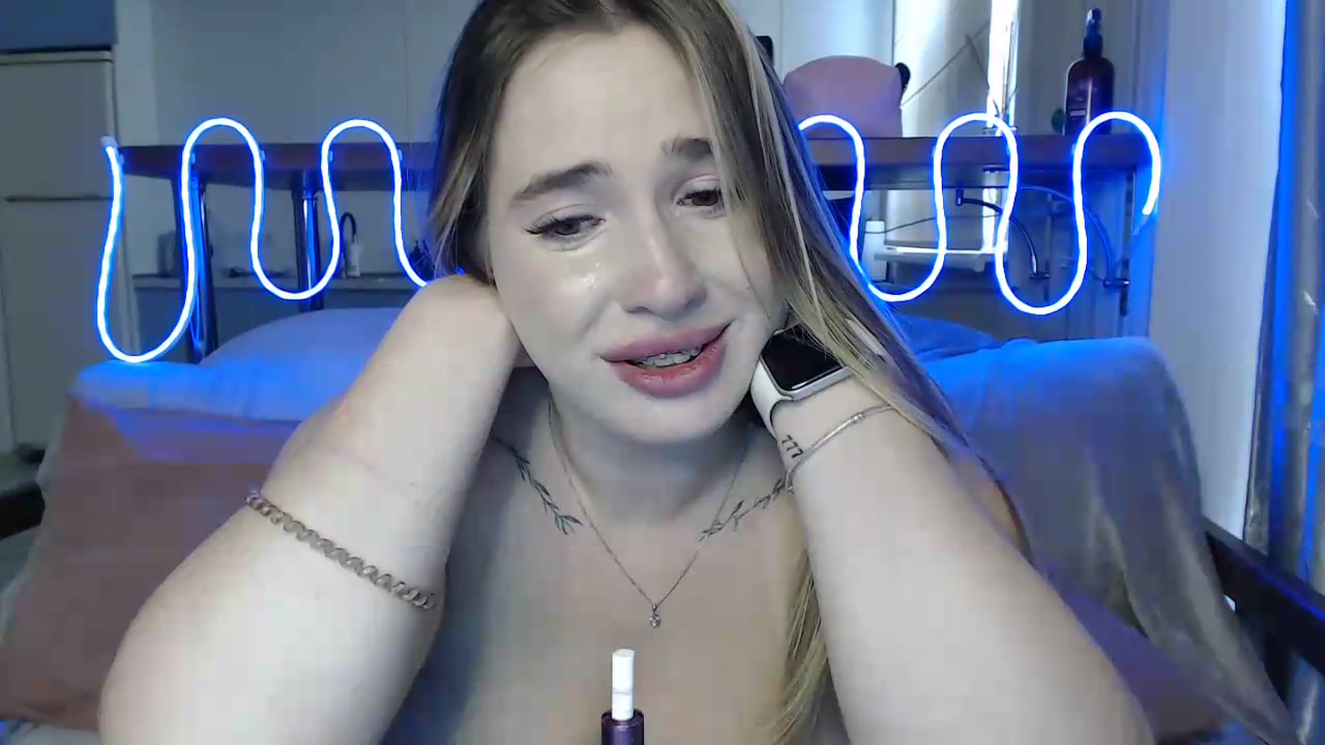 Gallery image thumbnail from Alaya_Wink's myfreecams stream on, 09/11/2026, 13:14 image 13 of 20
