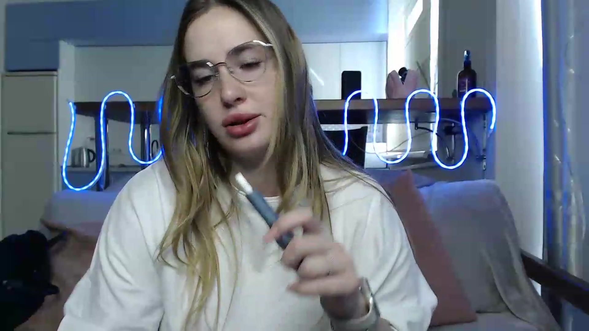Gallery image thumbnail from Alaya_Wink's myfreecams stream on, 09/12/2026, 10:12 image 2 of 20