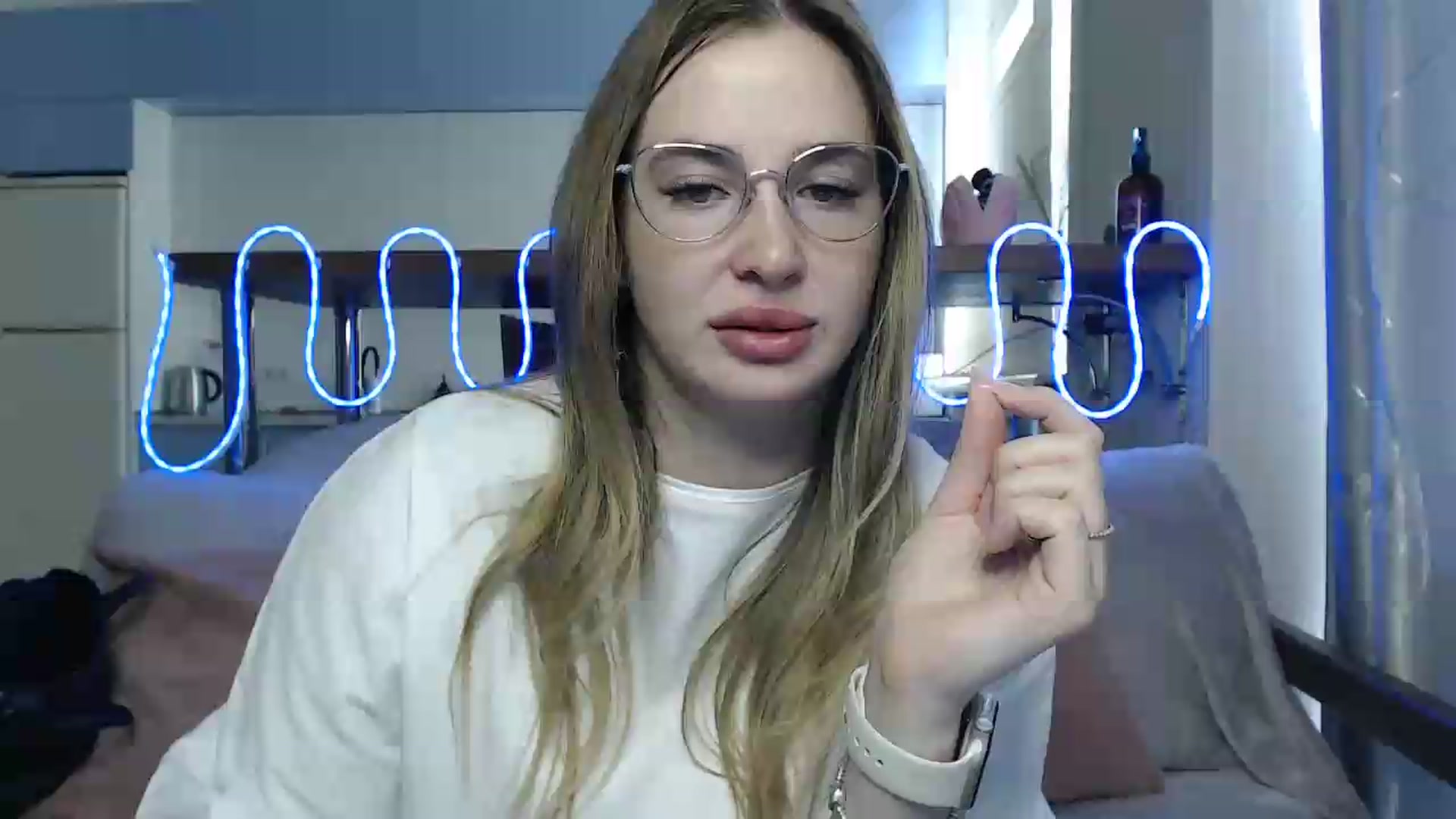 Gallery image thumbnail from Alaya_Wink's myfreecams stream on, 09/12/2026, 10:12 image 1 of 20