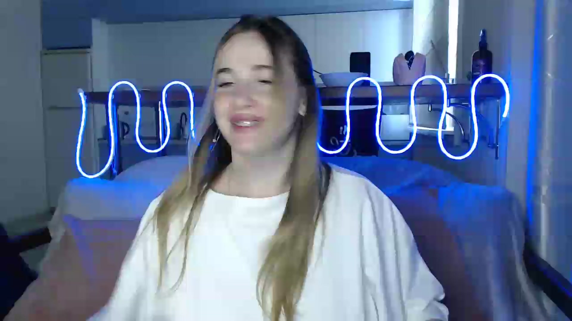 Gallery image thumbnail from Alaya_Wink's myfreecams stream on, 09/12/2026, 11:42 image 1 of 20