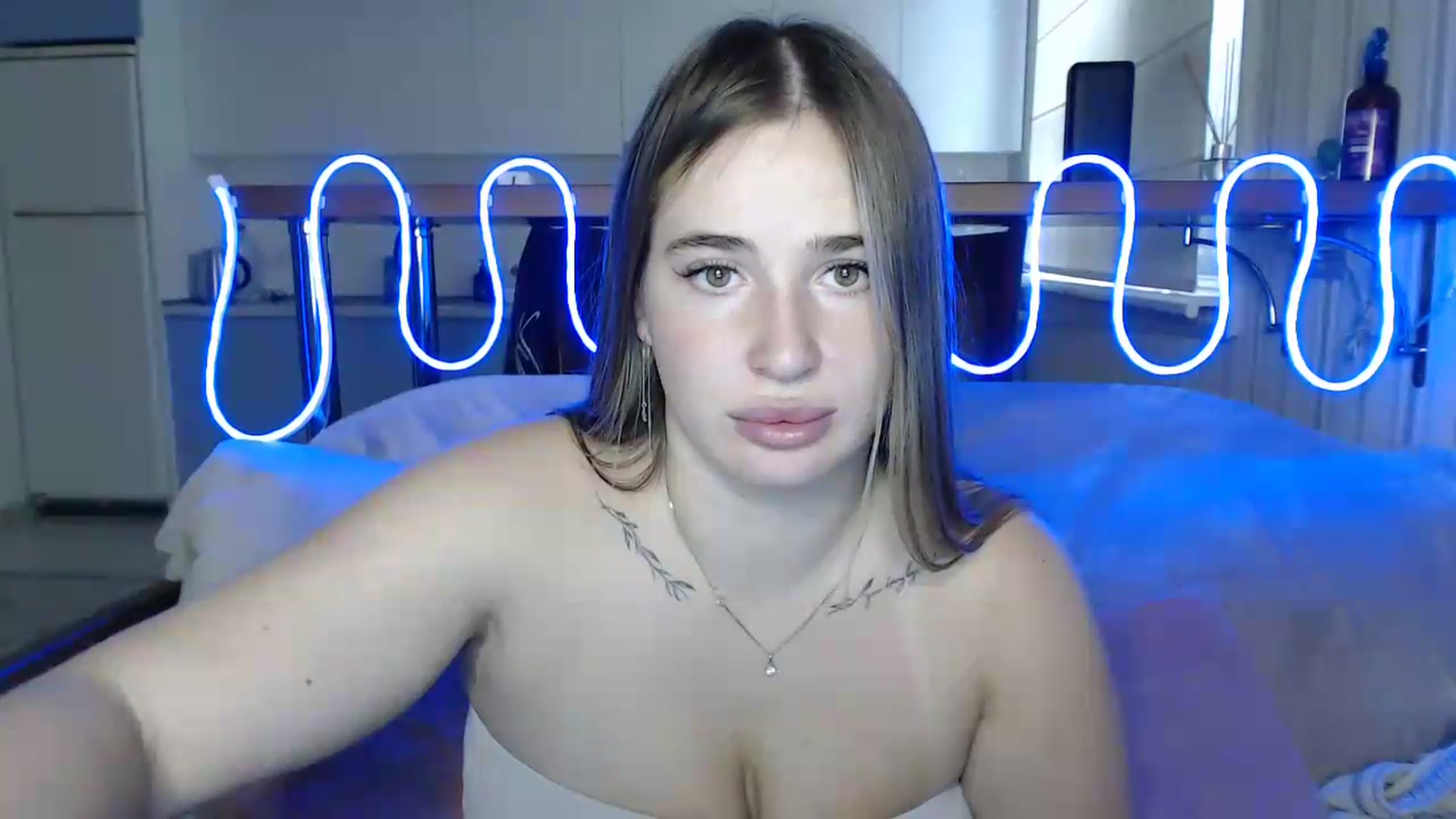 Gallery image thumbnail from Alaya_Wink's myfreecams stream on, 09/14/2026, 11:01 image 17 of 20