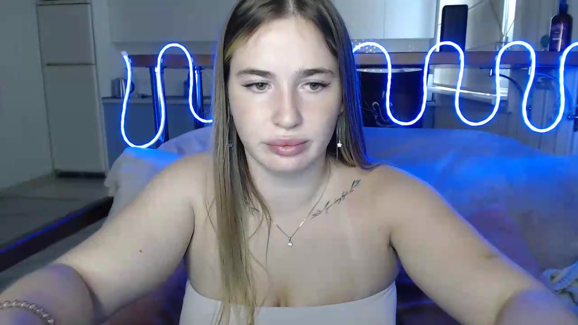Gallery image thumbnail from Alaya_Wink's myfreecams stream on, 09/14/2026, 11:44 image 13 of 20