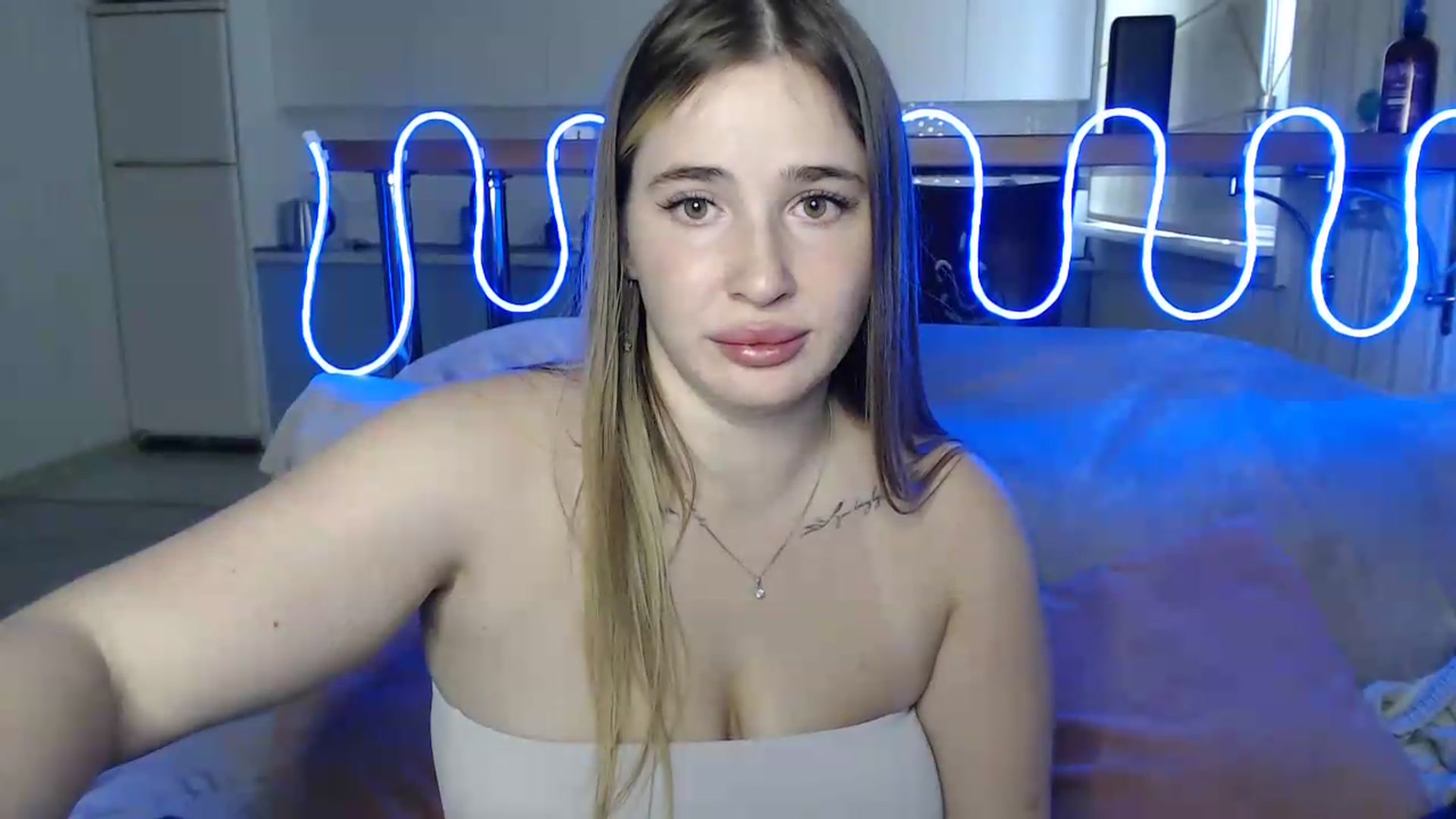 Gallery image thumbnail from Alaya_Wink's myfreecams stream on, 09/14/2026, 11:44 image 10 of 20
