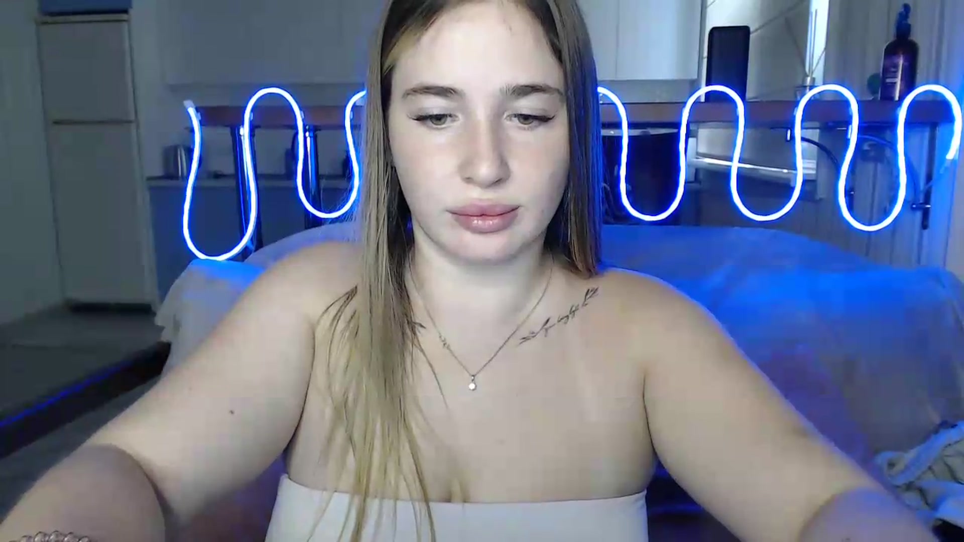 Gallery image thumbnail from Alaya_Wink's myfreecams stream on, 09/14/2026, 11:44 image 19 of 20