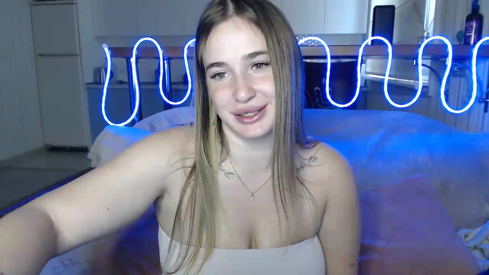 Gallery image thumbnail from Alaya_Wink's myfreecams stream on, 09/14/2026, 11:44 image 6 of 20