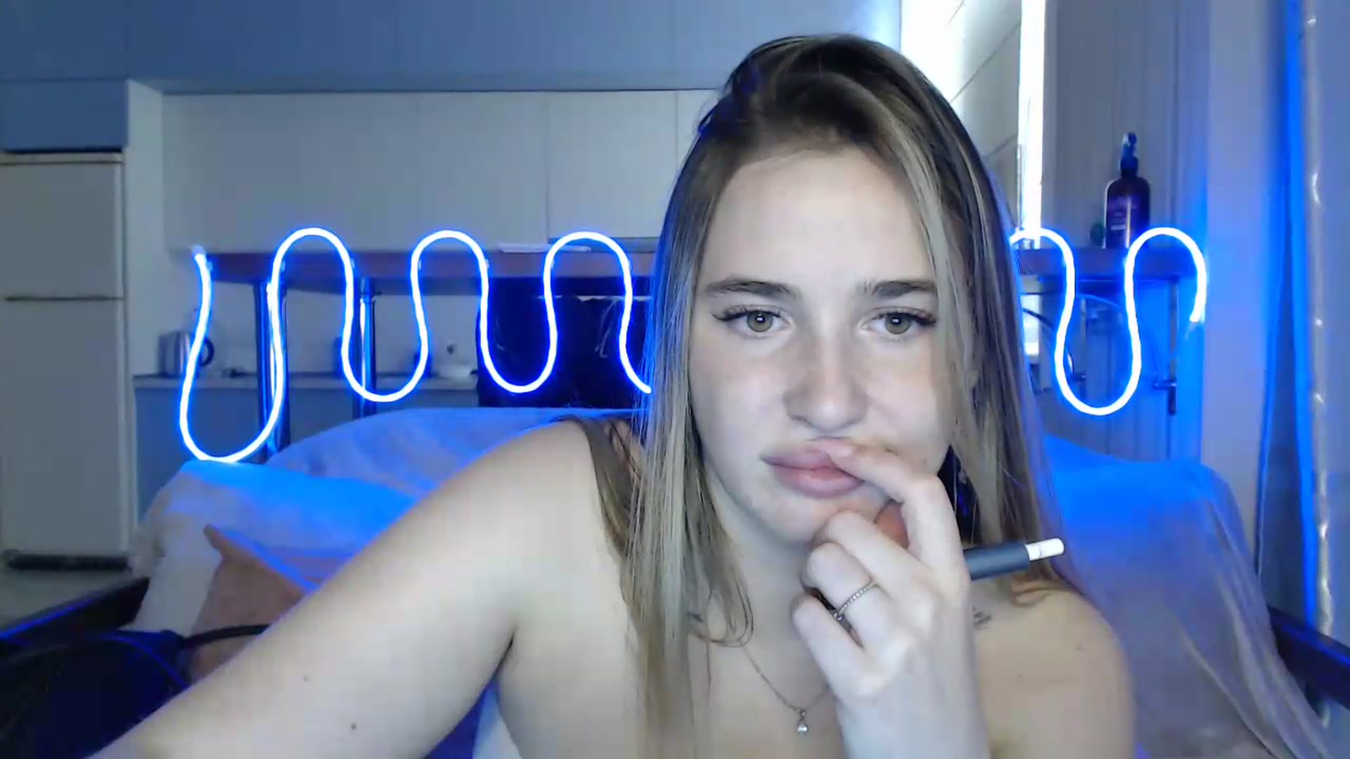 Gallery image thumbnail from Alaya_Wink's myfreecams stream on, 09/14/2026, 15:01 image 4 of 20