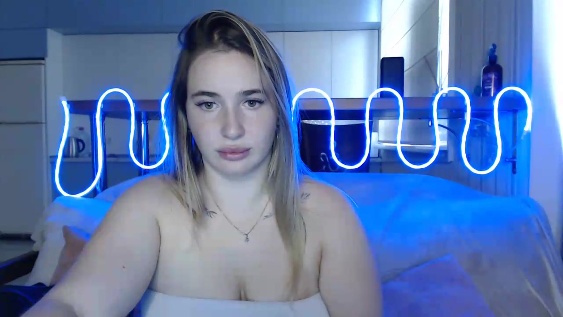 Gallery image thumbnail from Alaya_Wink's myfreecams stream on, 09/14/2026, 15:01 image 18 of 20