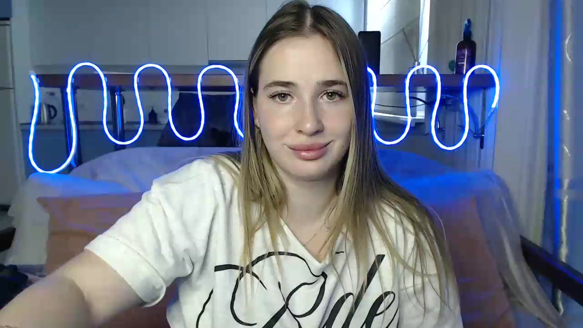 Gallery image thumbnail from Alaya_Wink's myfreecams stream on, 09/15/2026, 11:34 image 14 of 20
