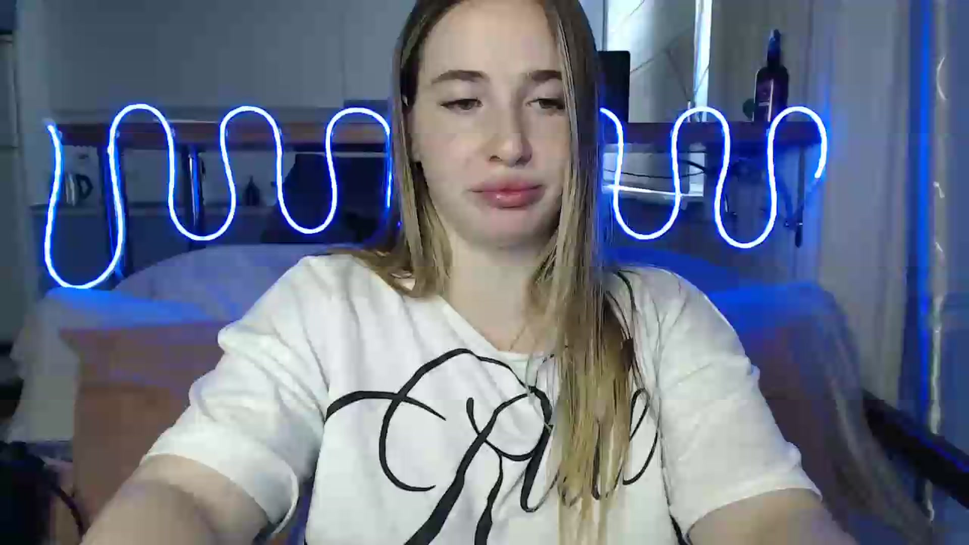 Gallery image thumbnail from Alaya_Wink's myfreecams stream on, 09/15/2026, 11:34 image 12 of 20