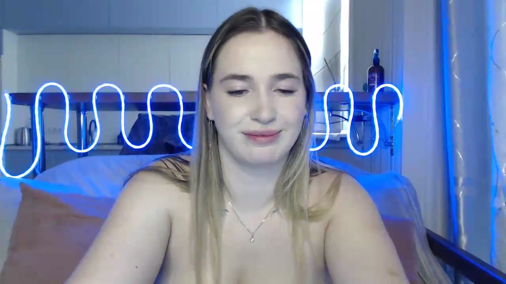 Gallery image thumbnail from Alaya_Wink's myfreecams stream on, 09/15/2026, 13:42 image 14 of 20