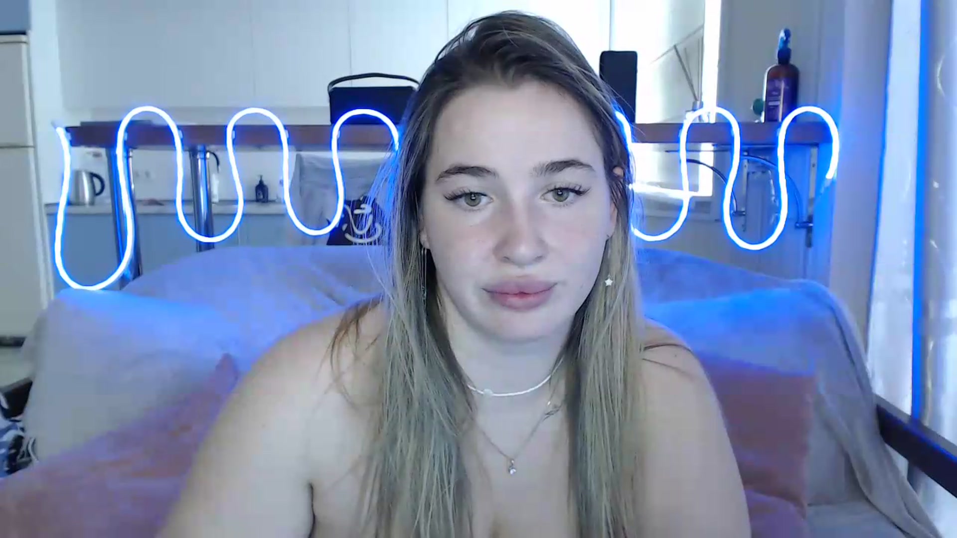 Gallery image thumbnail from Alaya_Wink's myfreecams stream on, 09/17/2026, 09:34 image 16 of 20
