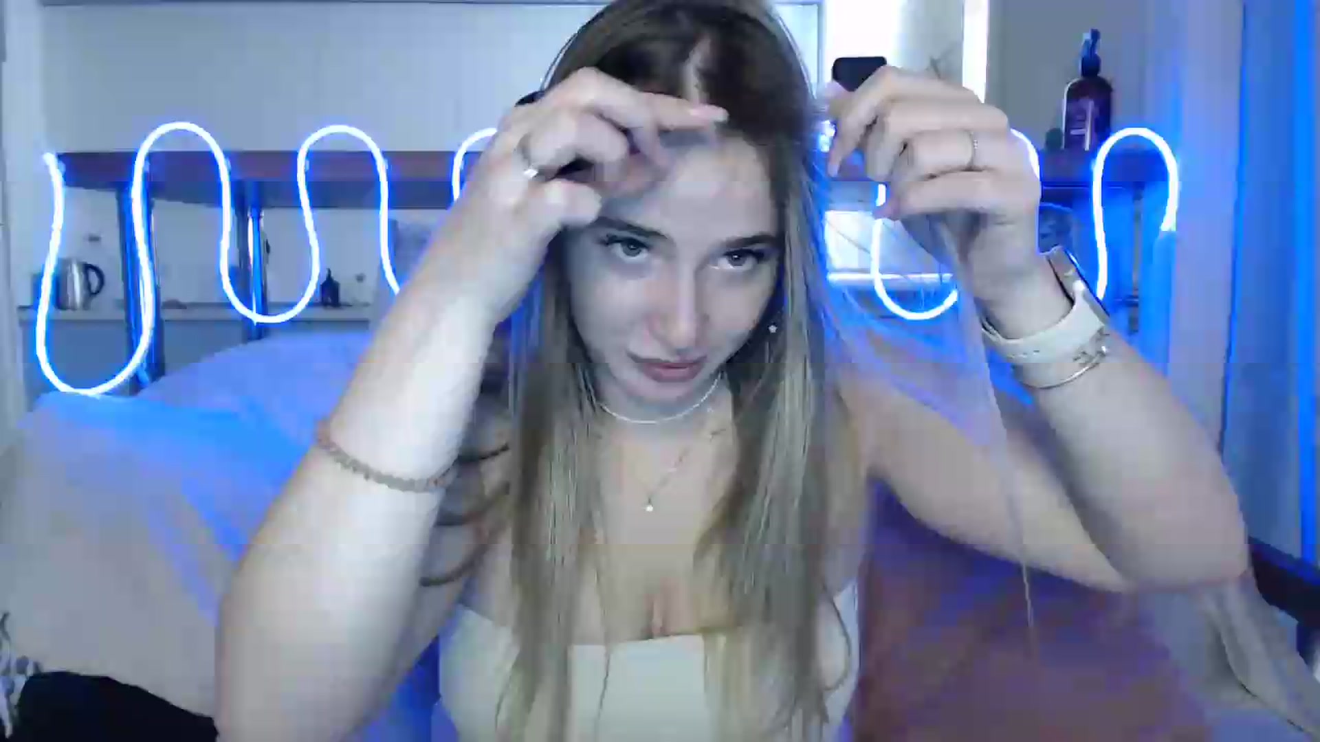 Gallery image thumbnail from Alaya_Wink's myfreecams stream on, 09/17/2026, 11:02 image 7 of 20