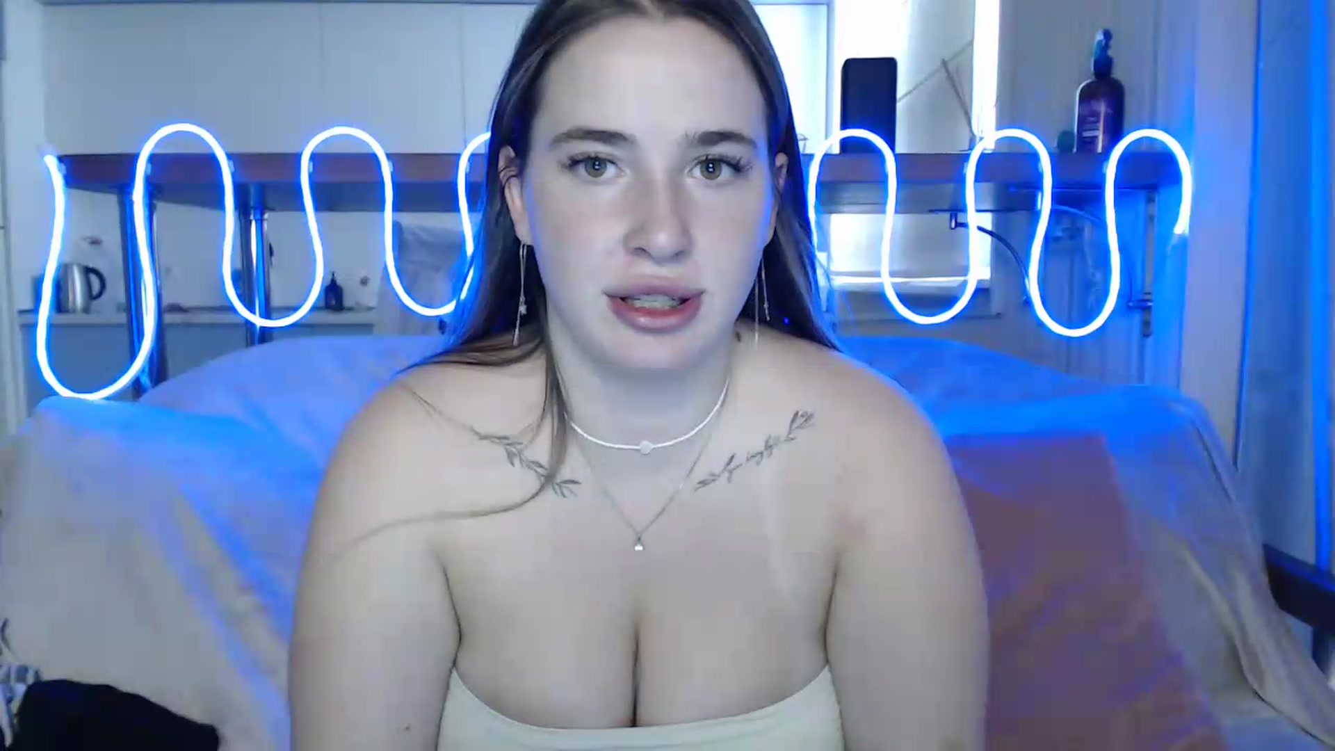 Gallery image thumbnail from Alaya_Wink's myfreecams stream on, 09/17/2026, 11:02 image 8 of 20