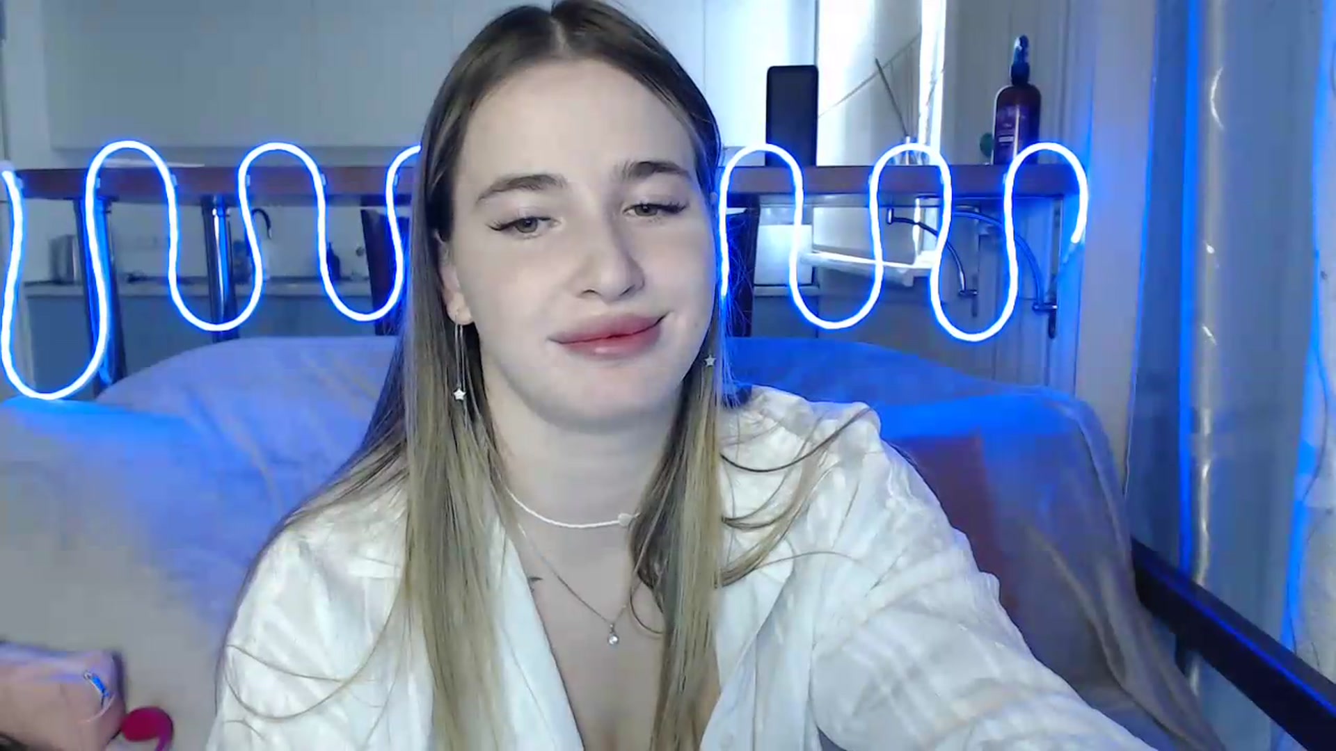 Gallery image thumbnail from Alaya_Wink's myfreecams stream on, 09/17/2026, 12:13 image 17 of 20