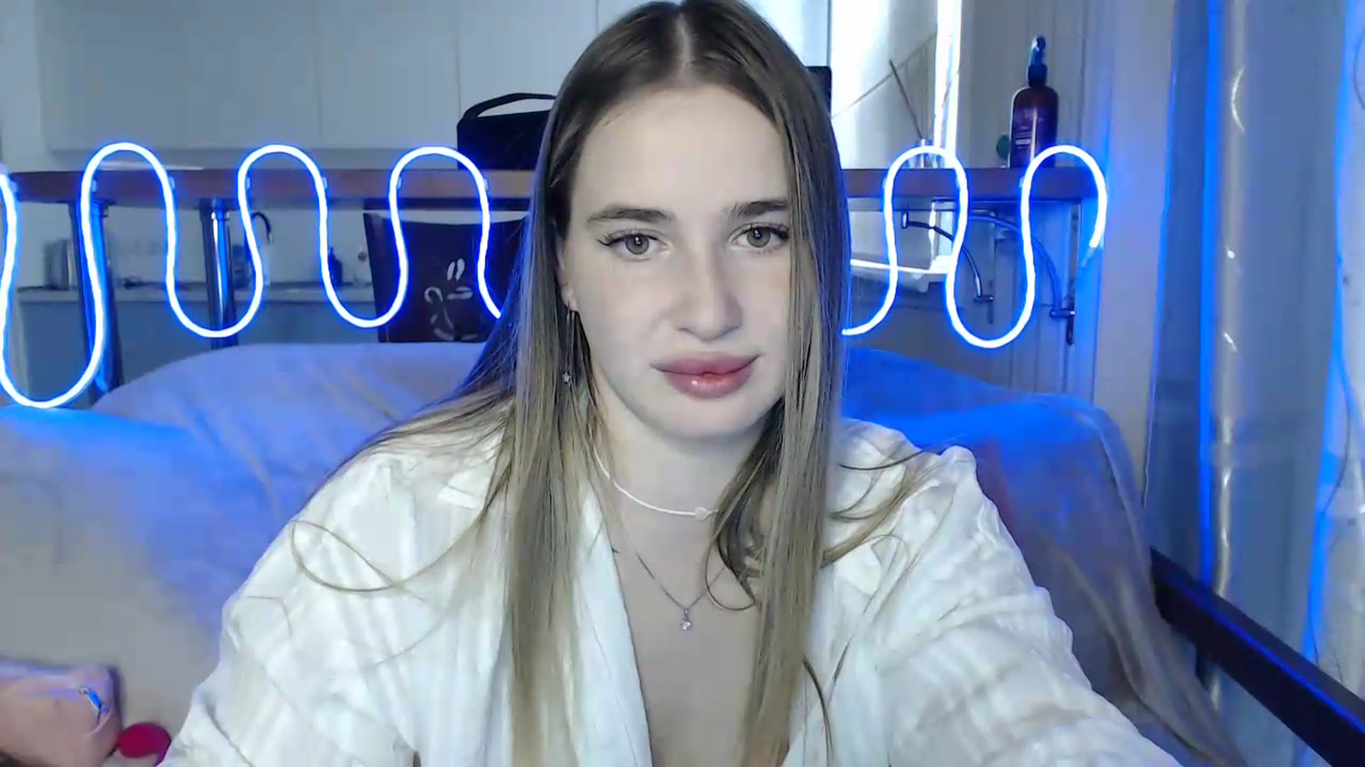 Gallery image thumbnail from Alaya_Wink's myfreecams stream on, 09/17/2026, 12:13 image 16 of 20