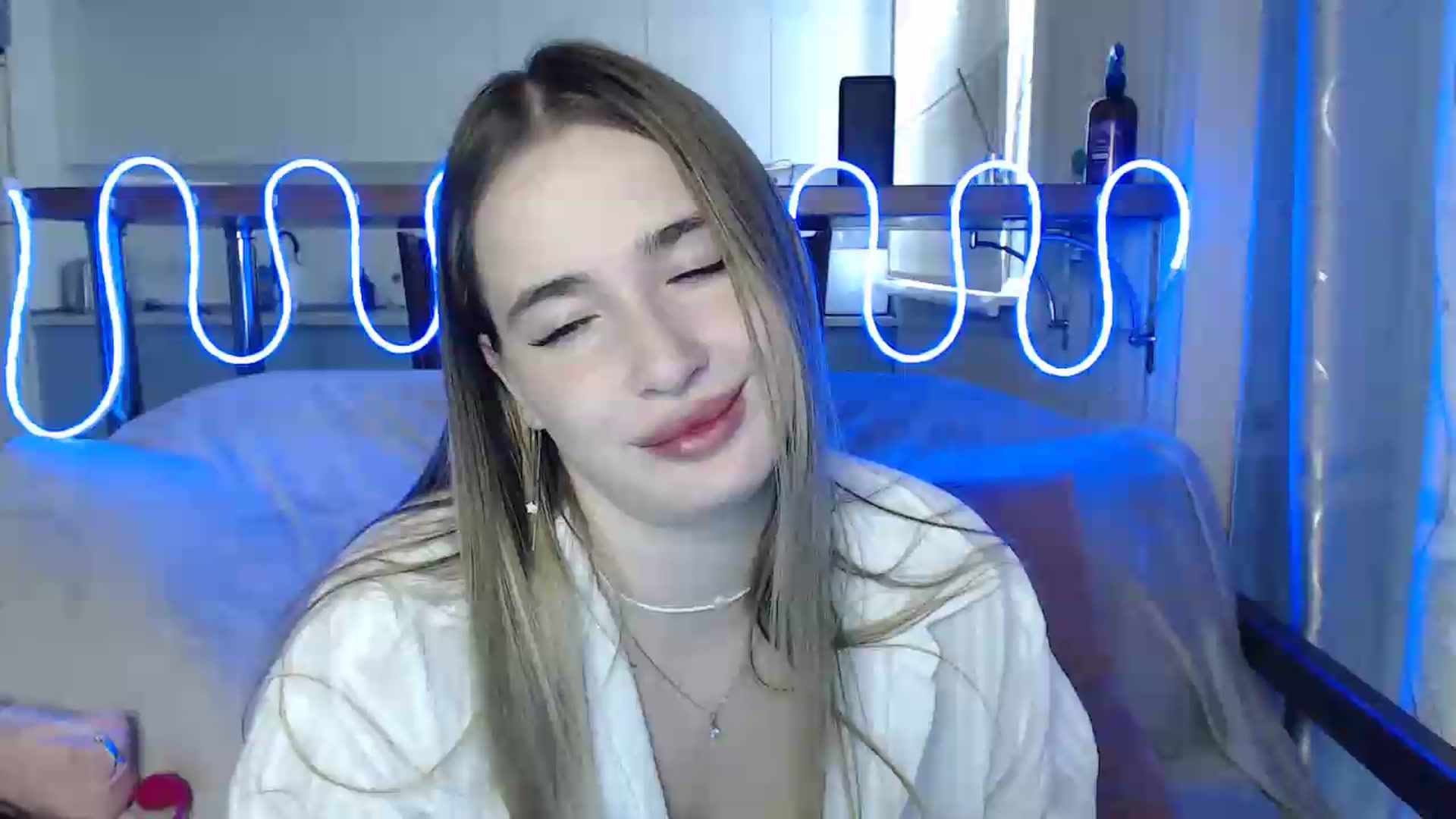 Gallery image thumbnail from Alaya_Wink's myfreecams stream on, 09/17/2026, 12:13 image 15 of 20