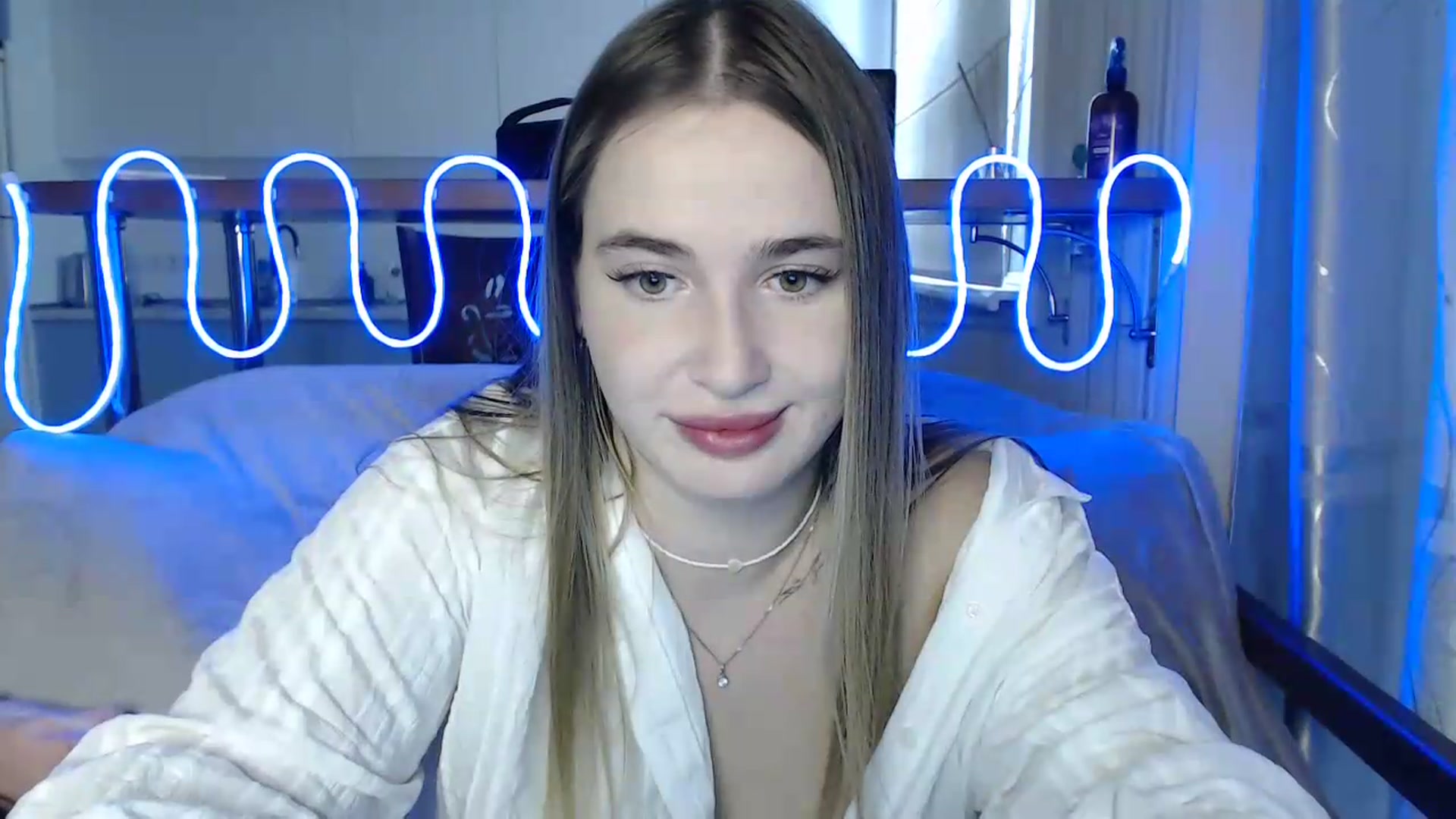 Gallery image thumbnail from Alaya_Wink's myfreecams stream on, 09/17/2026, 12:13 image 5 of 20