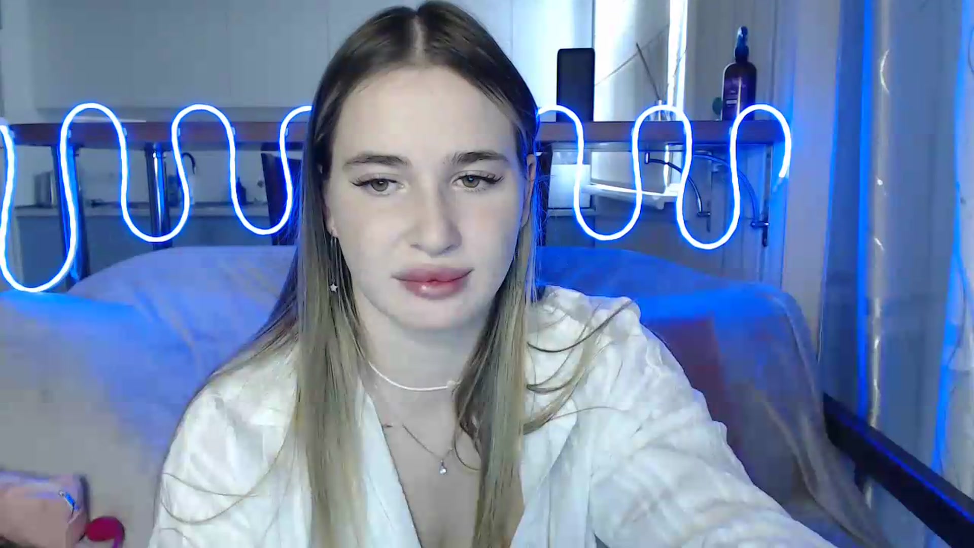 Gallery image thumbnail from Alaya_Wink's myfreecams stream on, 09/17/2026, 12:13 image 18 of 20