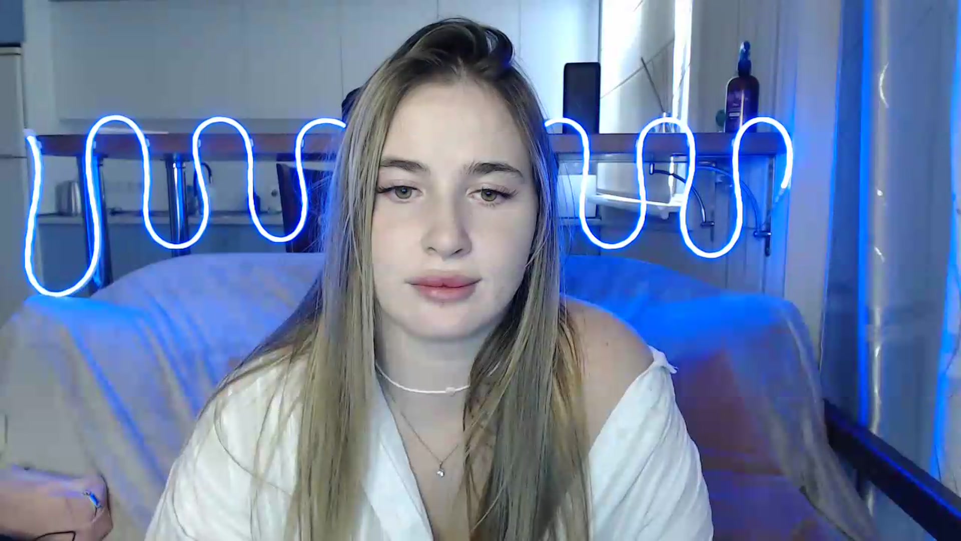 Gallery image thumbnail from Alaya_Wink's myfreecams stream on, 09/17/2026, 14:35 image 3 of 20