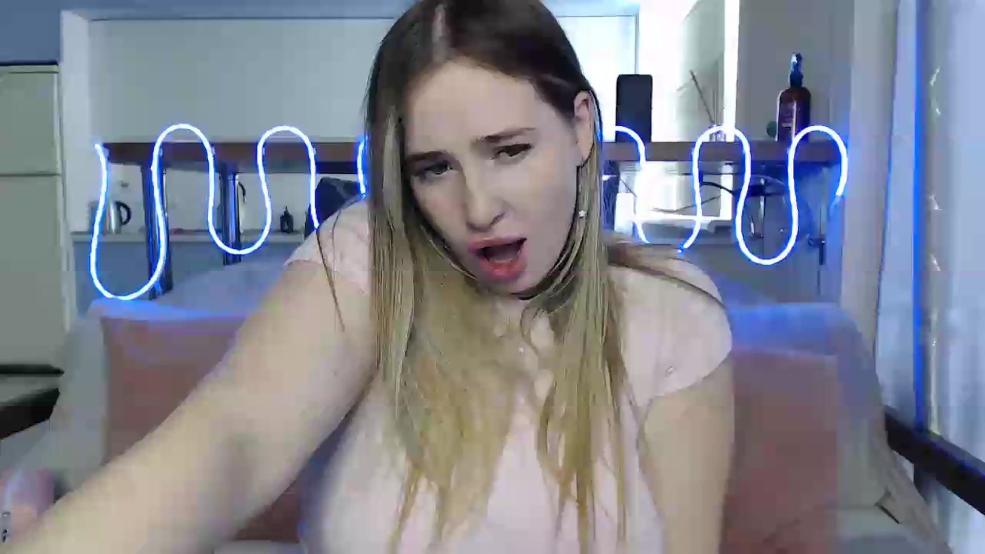 Gallery image thumbnail from Alaya_Wink's myfreecams stream on, 09/18/2026, 09:06 image 5 of 20
